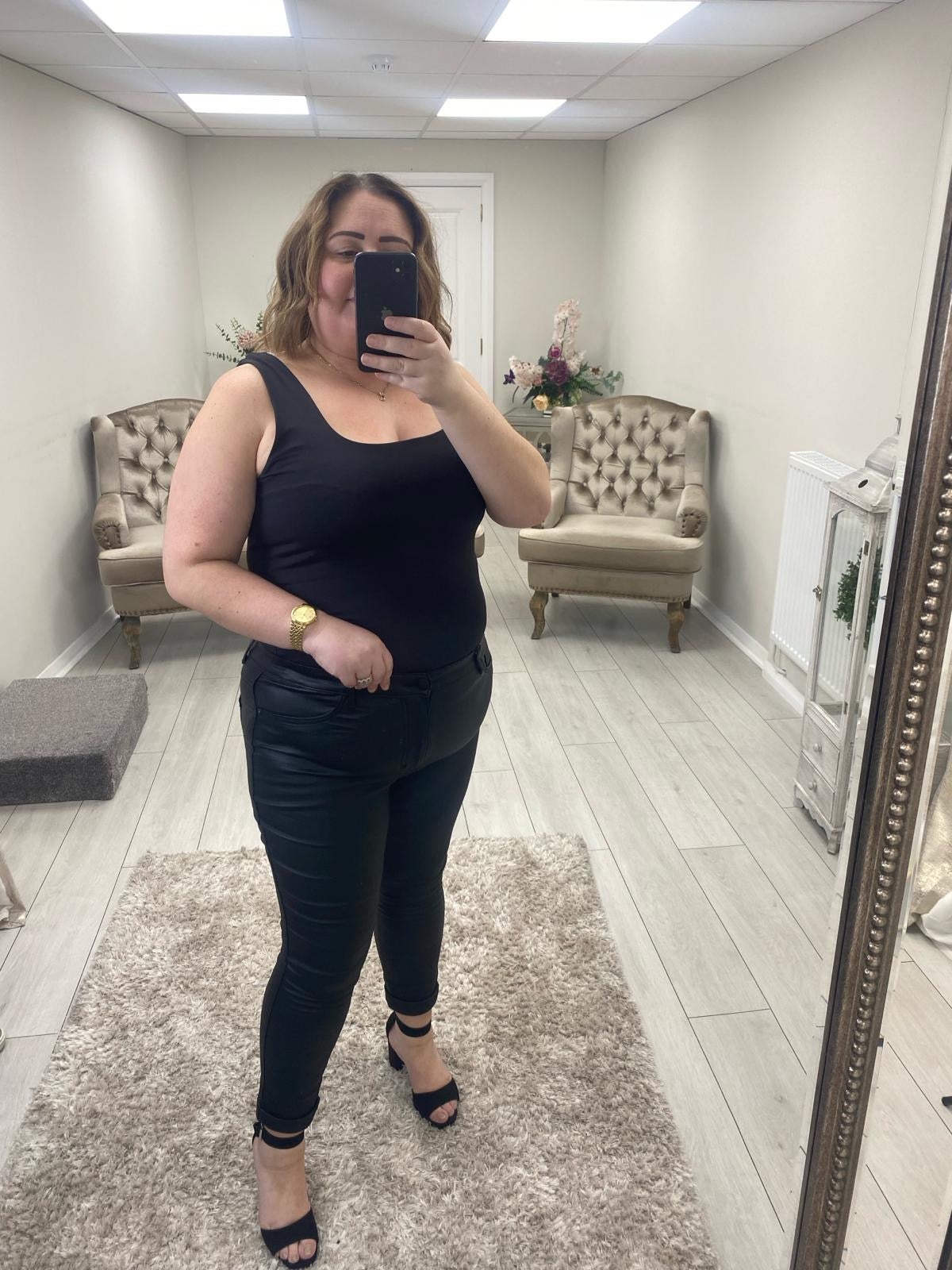 IVANA TOP - BLACK