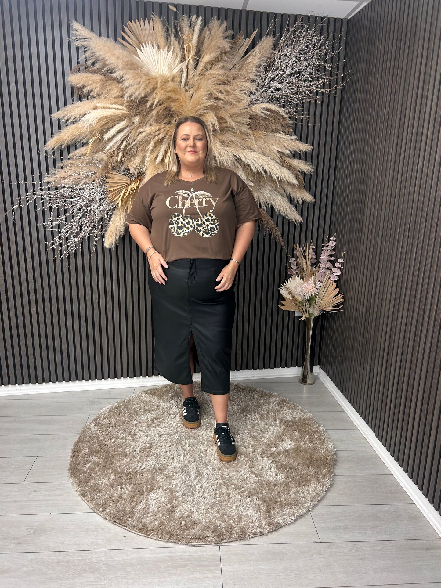 CHERYL T-SHIRT - BROWN