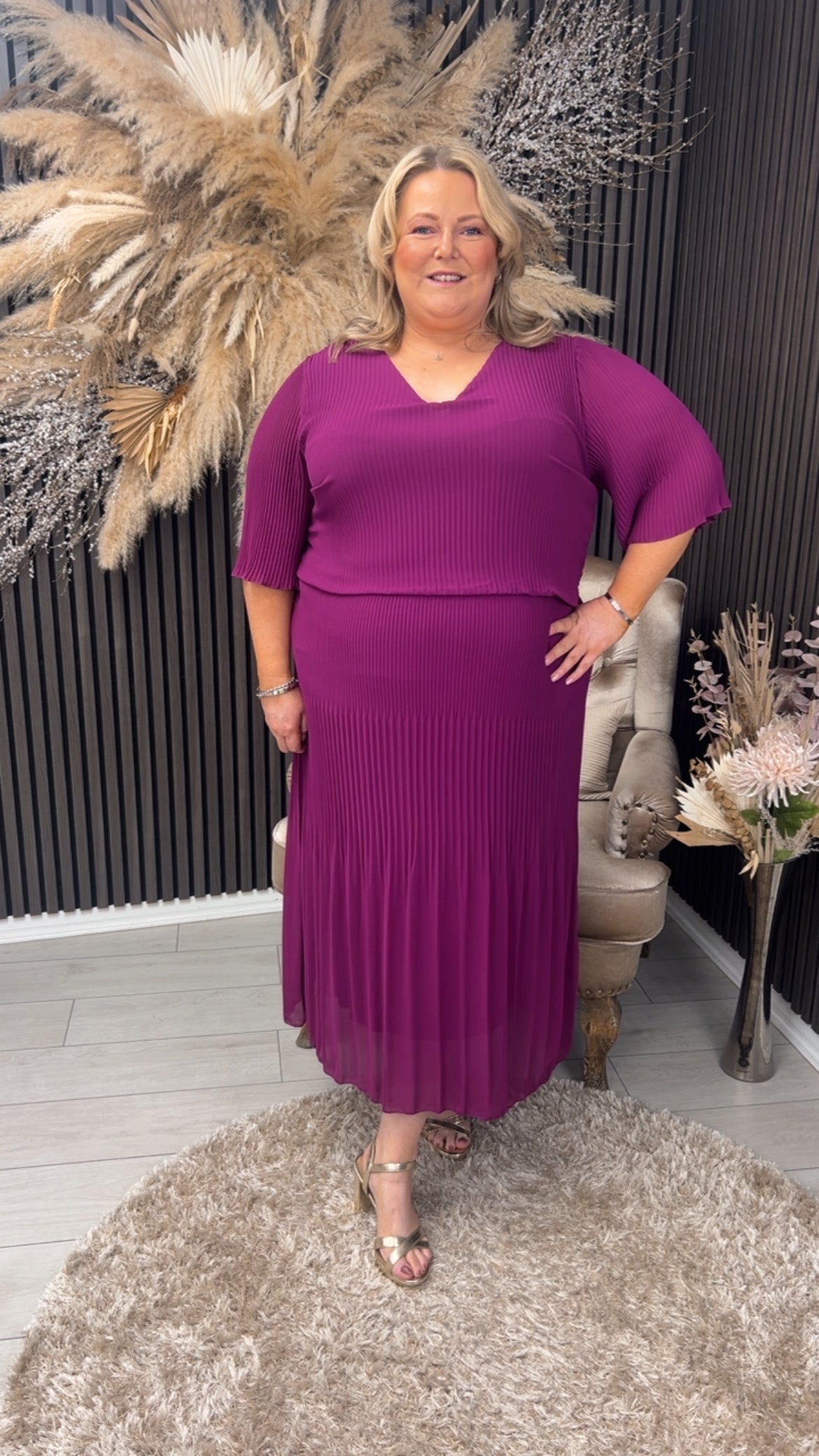 STACEY DRESS - PLUM