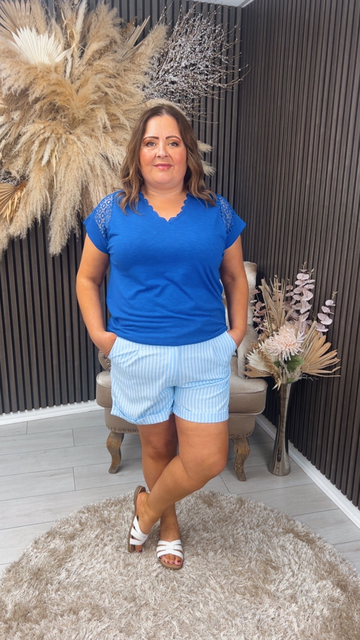 DELILAH SHORTS - BLUE STRIPE
