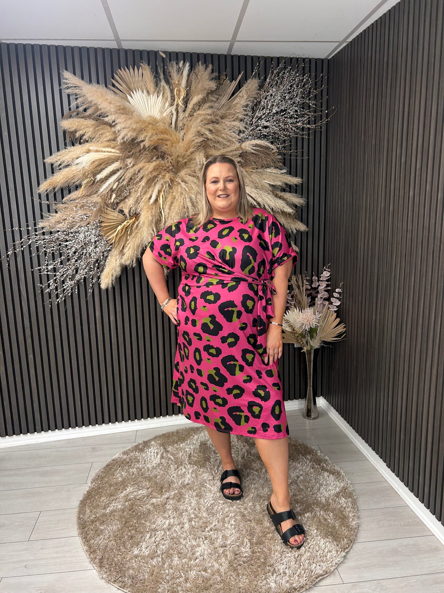JESSA DRESS - PINK ANIMAL