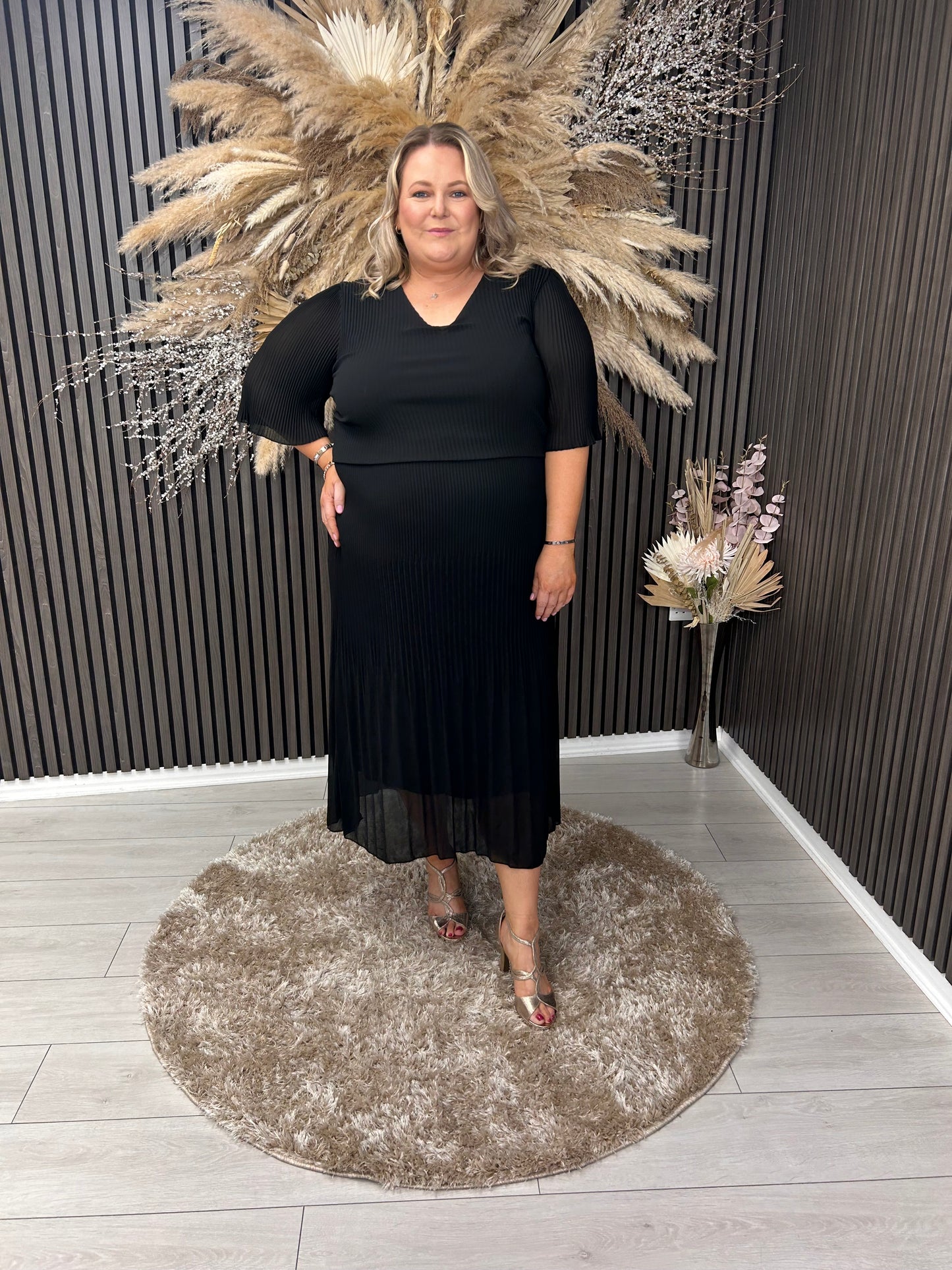 STACEY DRESS - BLACK
