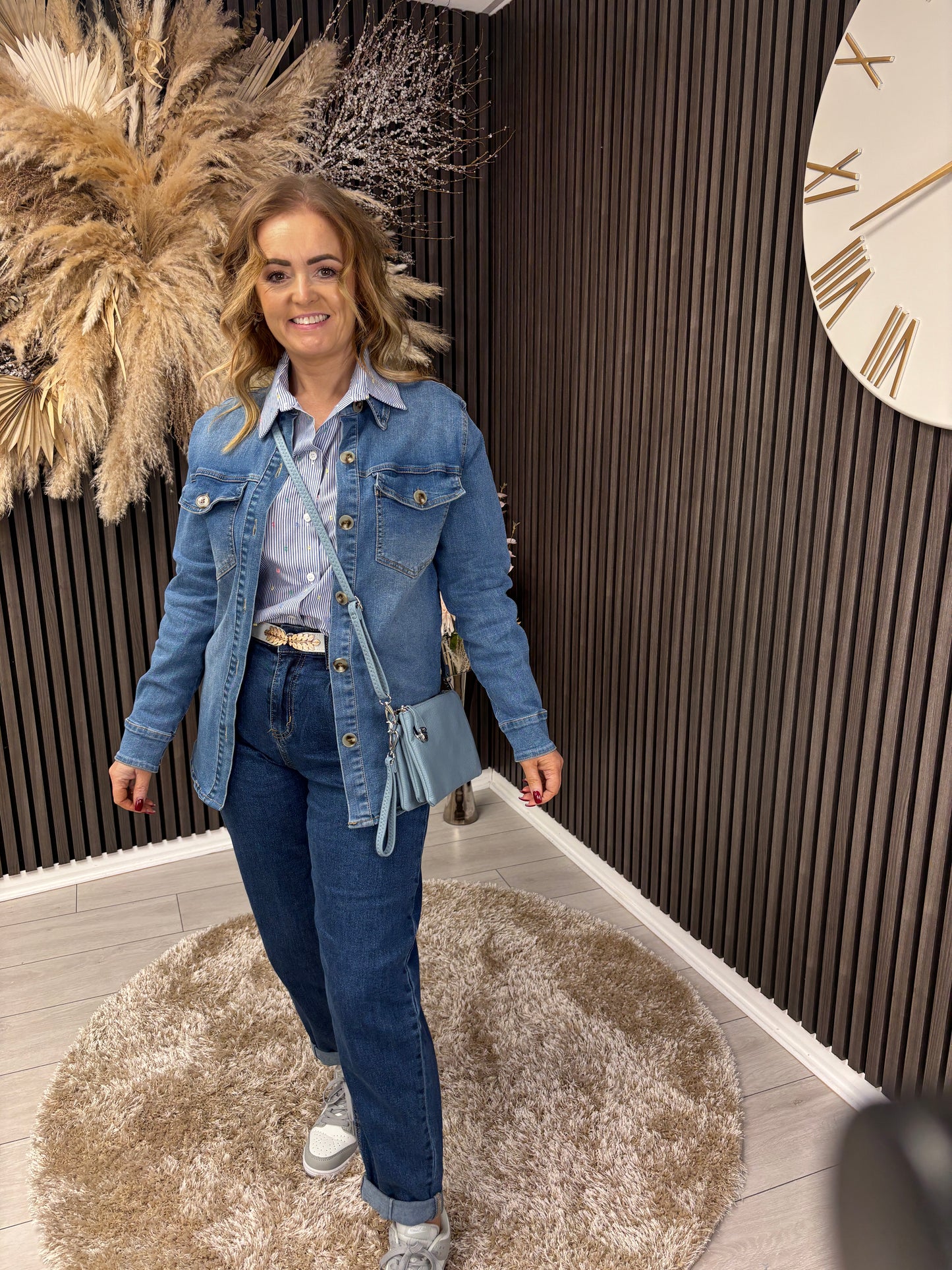 ANETTE OVERSHIRT