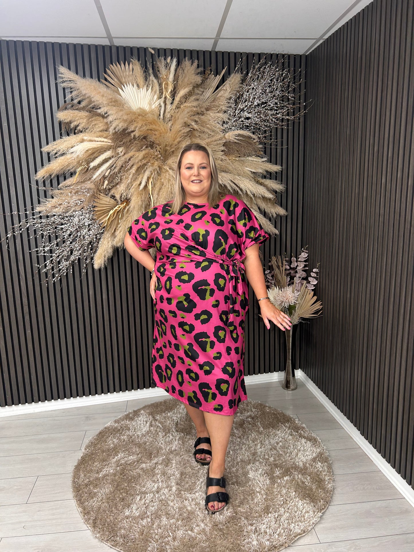JESSA DRESS - PINK ANIMAL