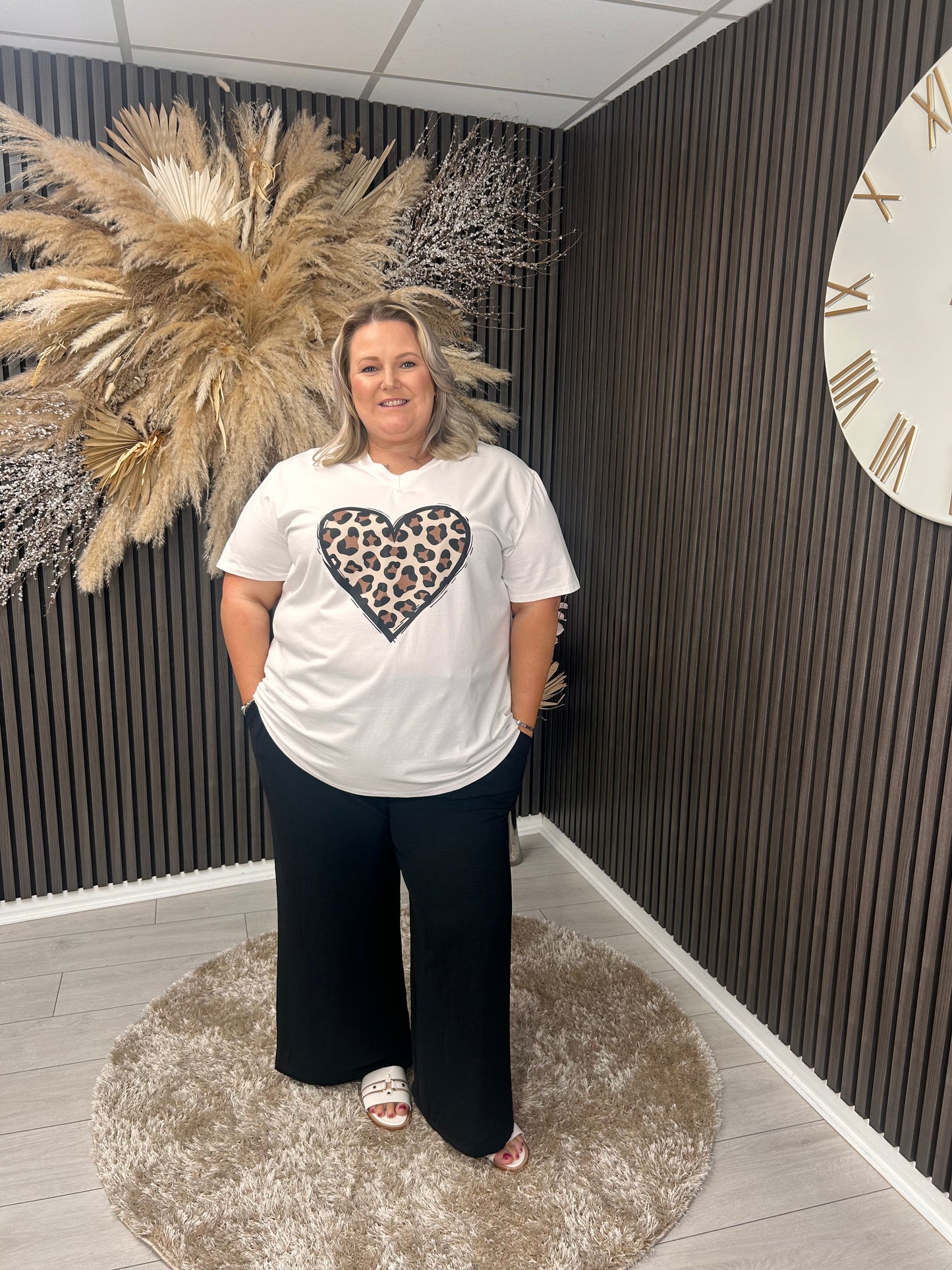 JANICE T-SHIRT - WHITE