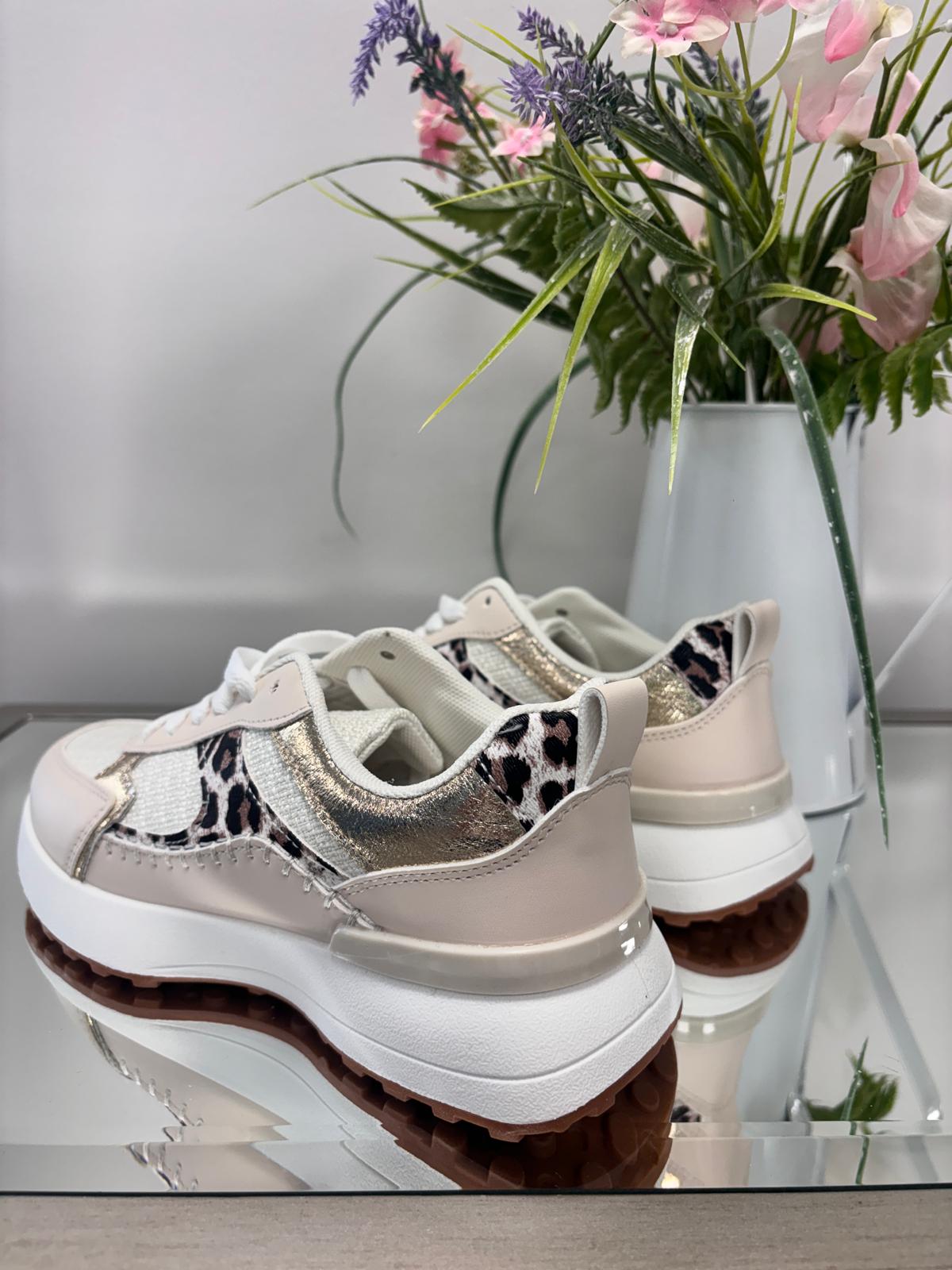 BILLIE TRAINERS - NUDE