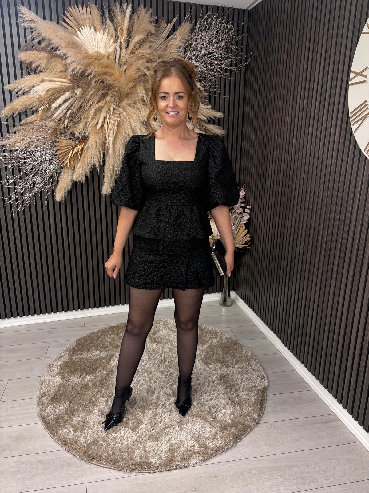 HILARY SKORT - BLACK