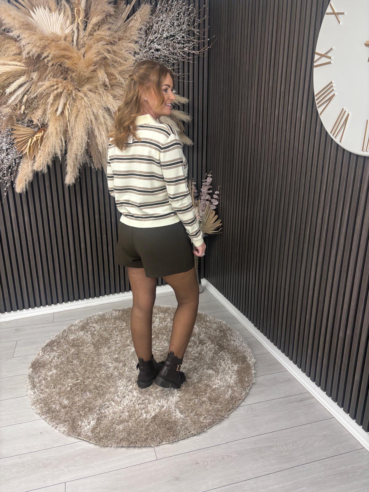 NAOMI SHORTS - BROWN