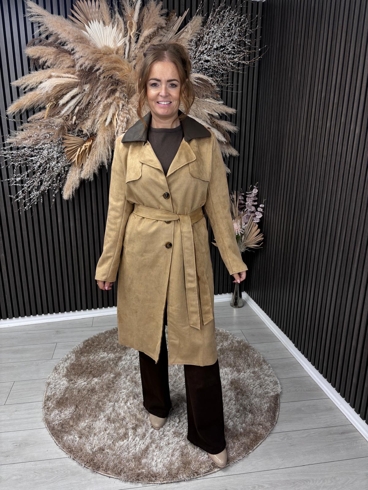 HETTY JACKET - CAMEL