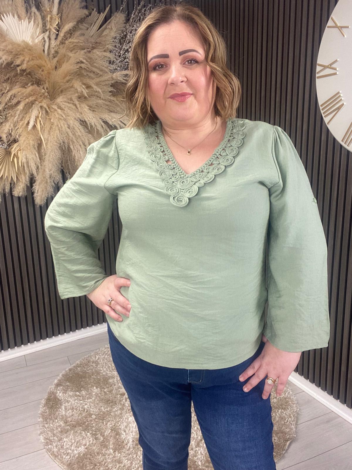 HALLIE TOP - GREEN