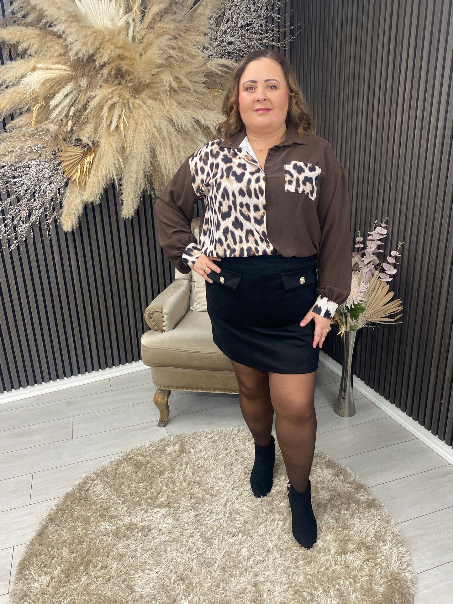 CONNIE SHIRT - BROWN/ANIMAL