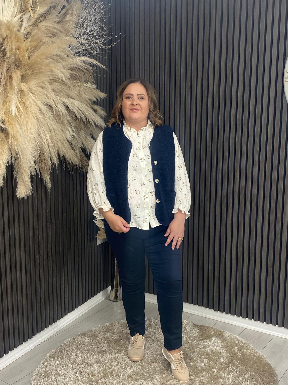 OLIVIA VEST - NAVY