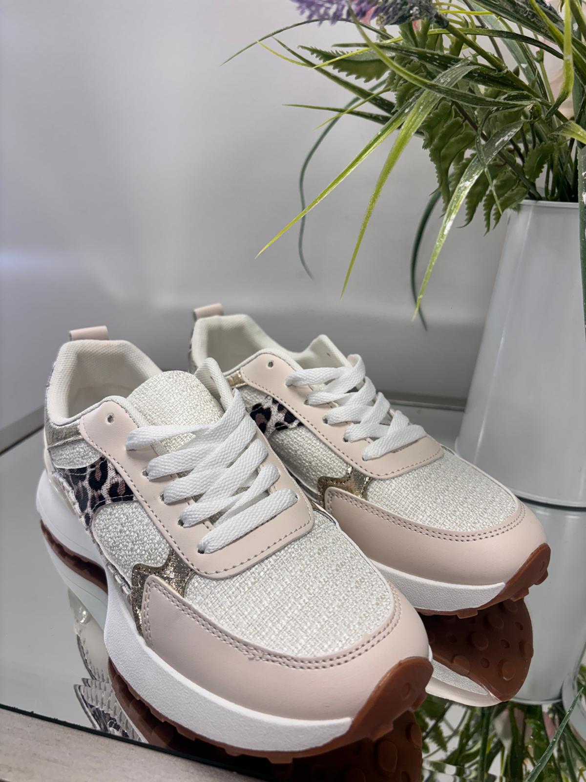 BILLIE TRAINERS - NUDE