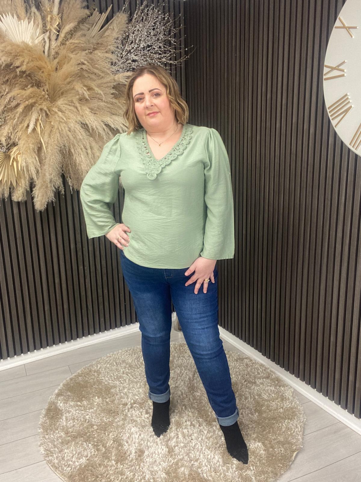 HALLIE TOP - GREEN