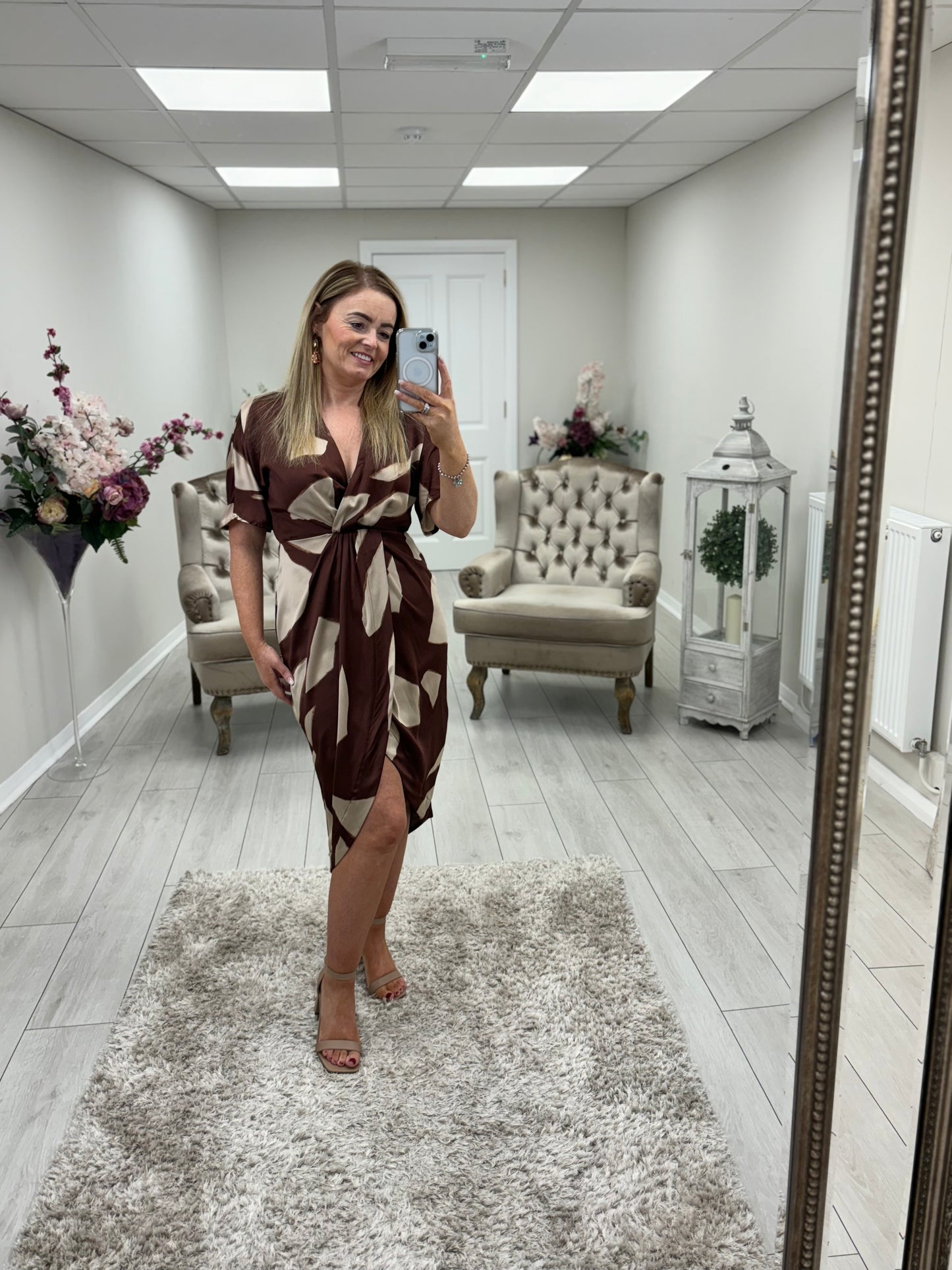 CHELSEA DRESS - BROWN