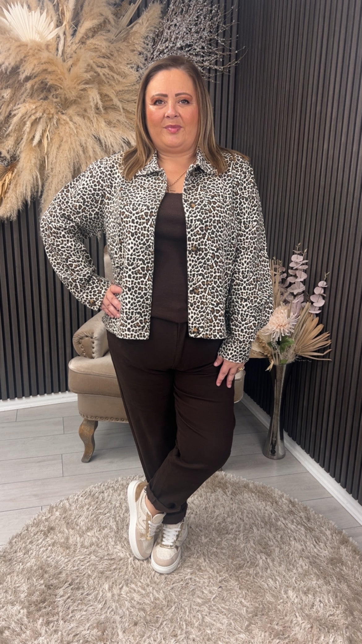 JESSA JEANS - BROWN