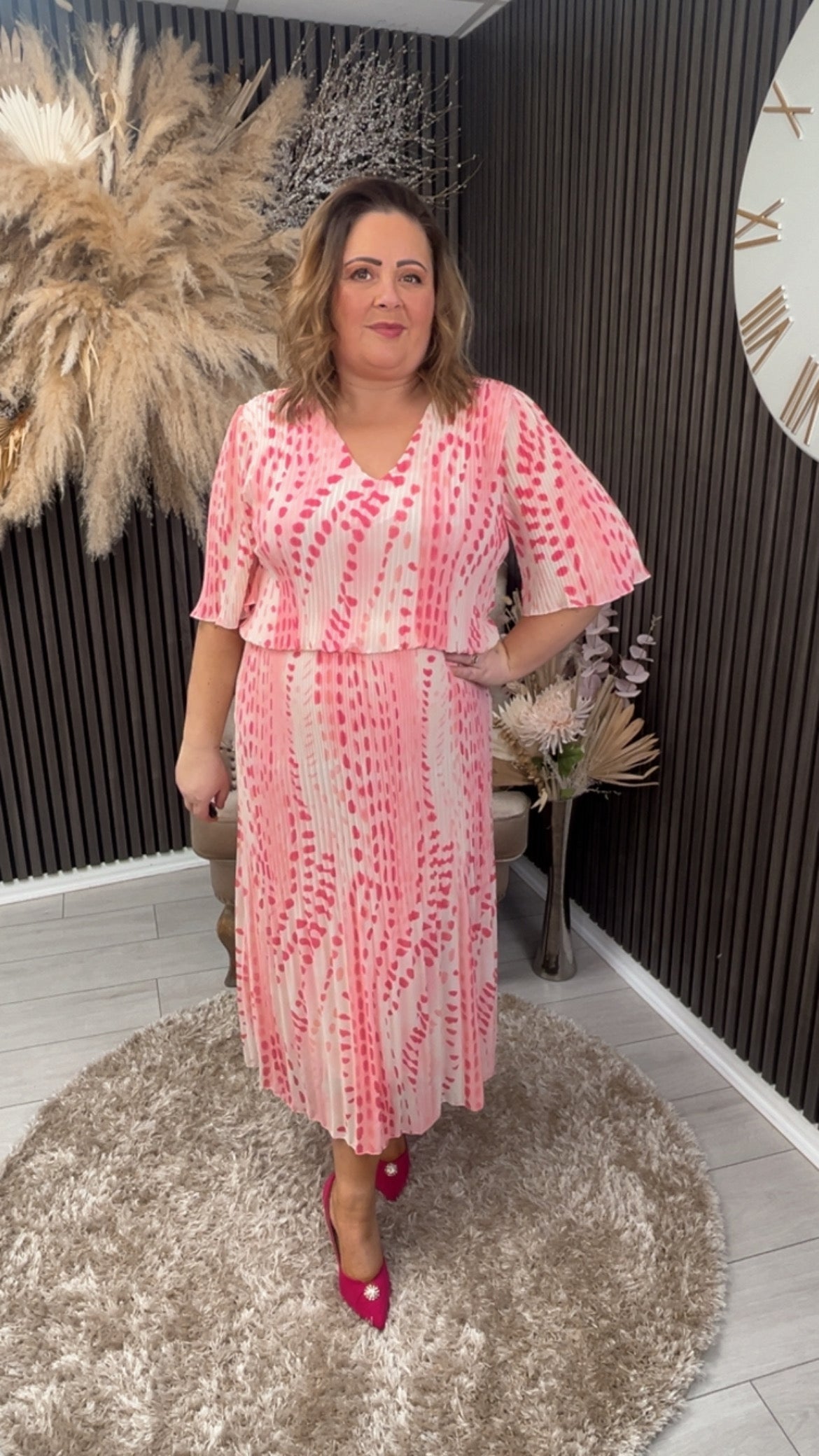LEILA DRESS - PINK SPOT