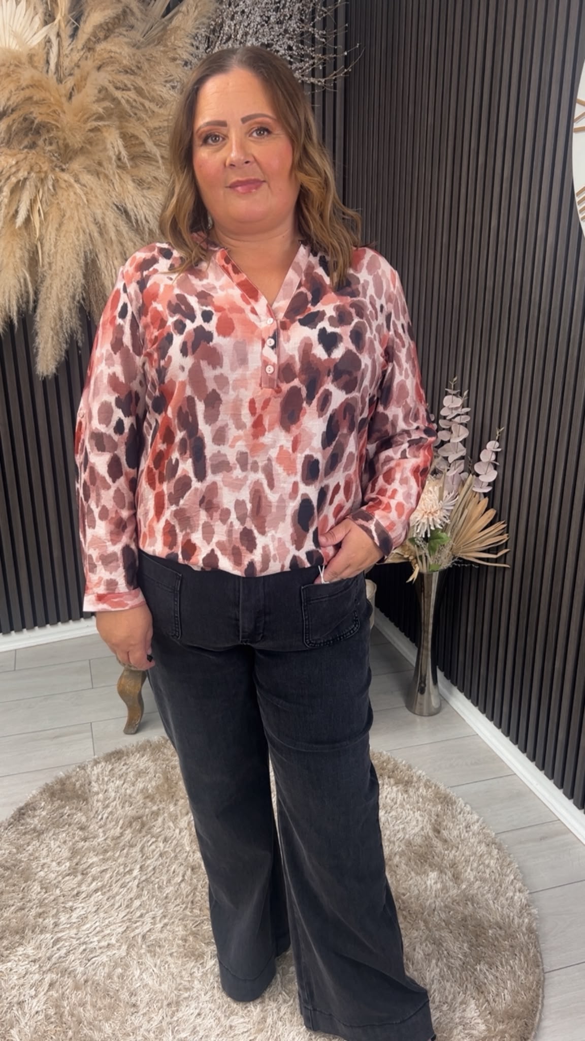 BRIDIE TOP  - LEOPARD/BURGUNDY
