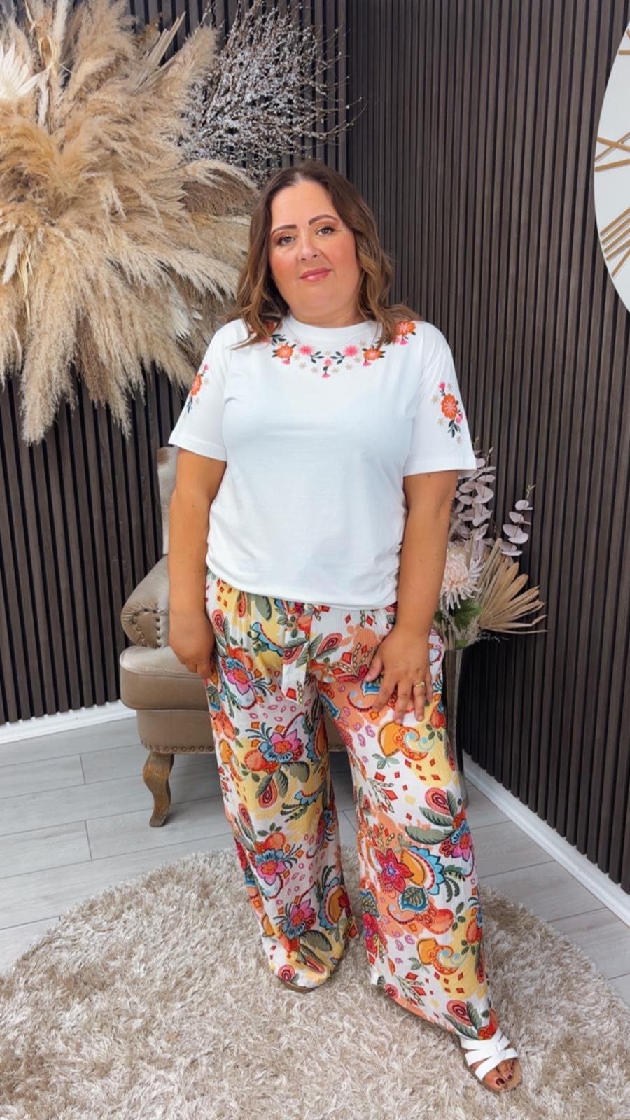 BENNI T-SHIRT - WHITE/FLORAL