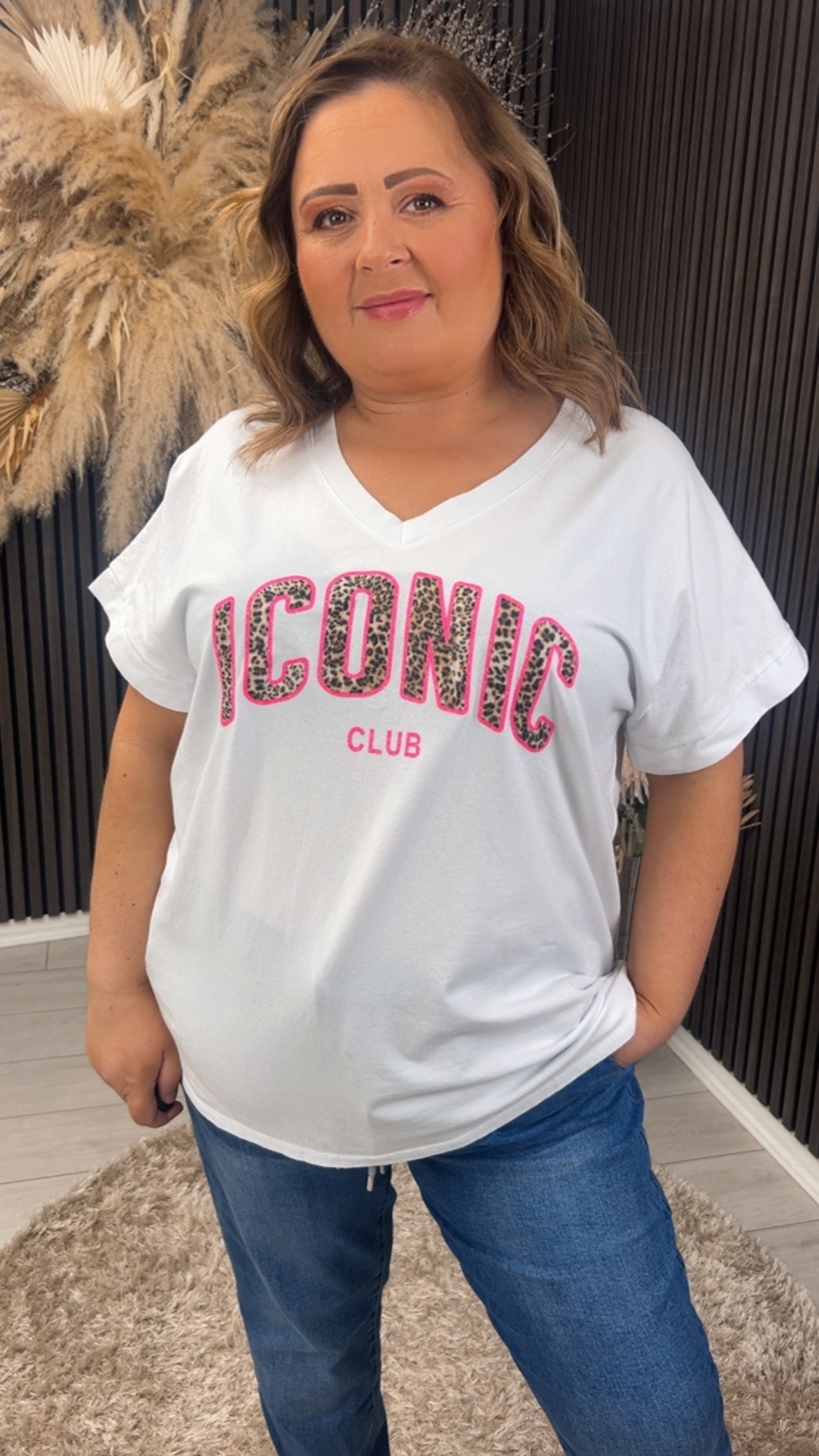 RUBY T-SHIRT - ICONIC ANIMAL