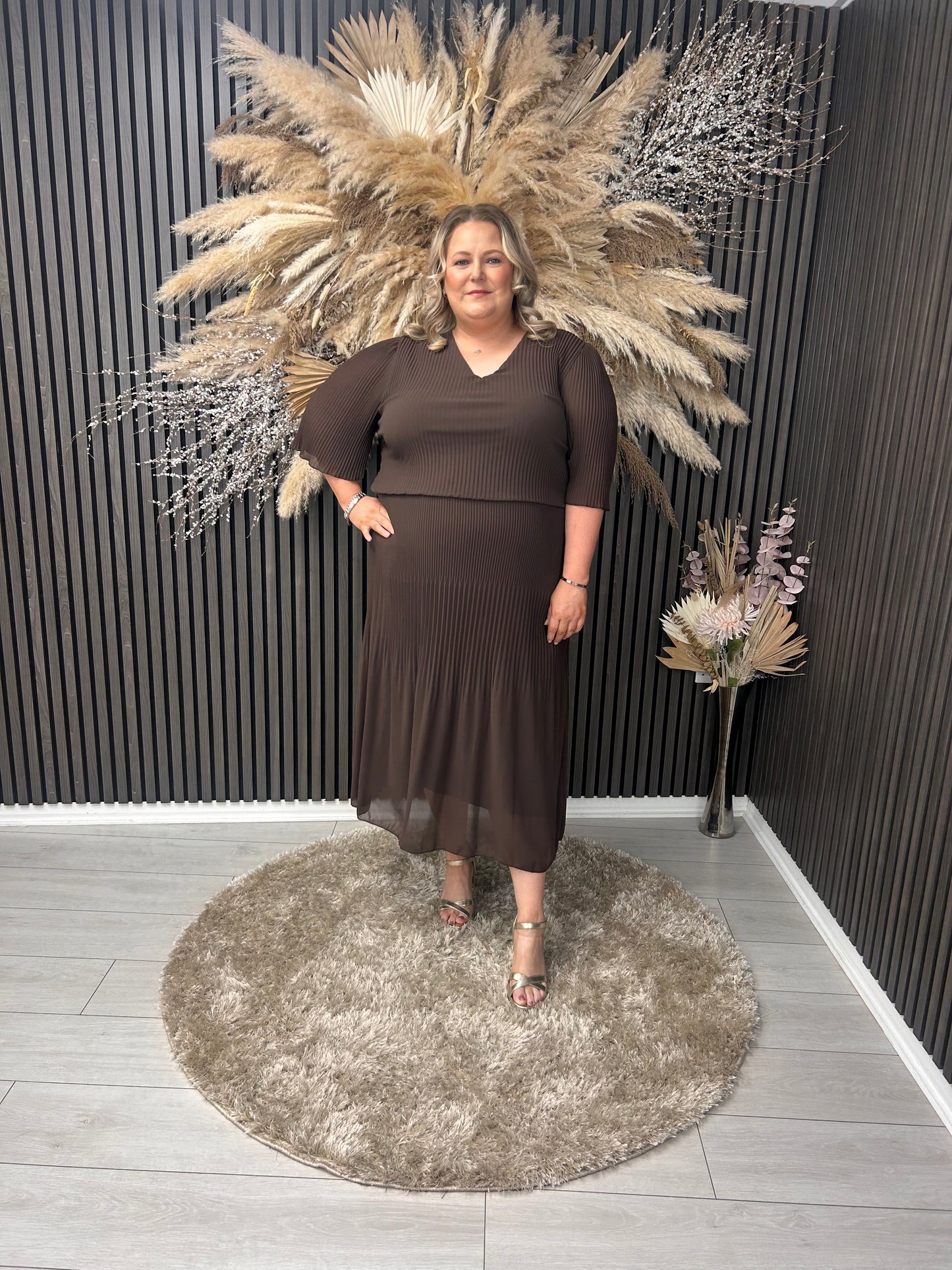 STACEY DRESS - BROWN