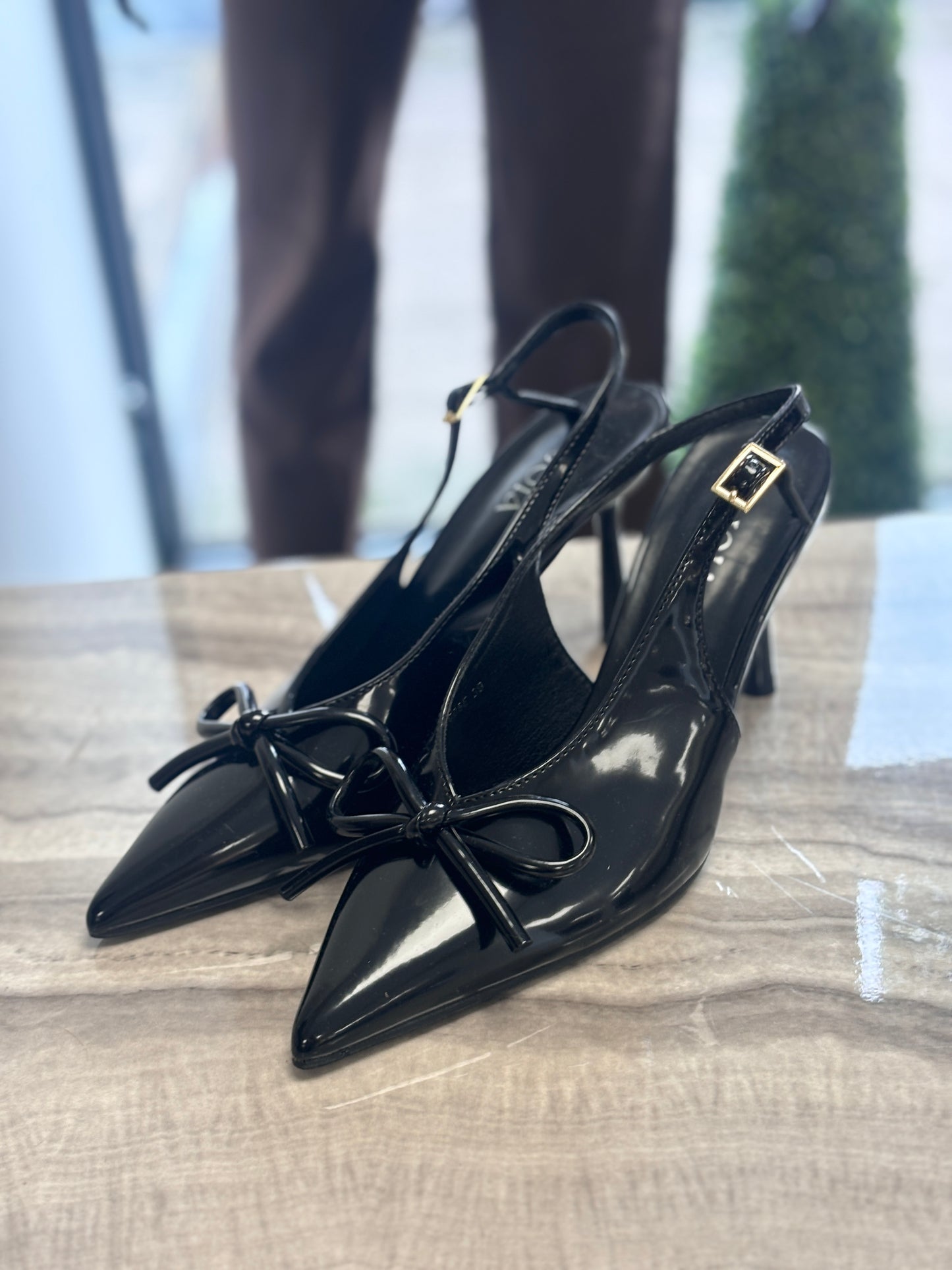 LYNNE SLINGBACK - BLACK