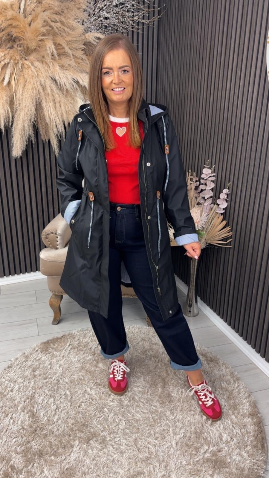 KATH RAINCOAT - BLACK