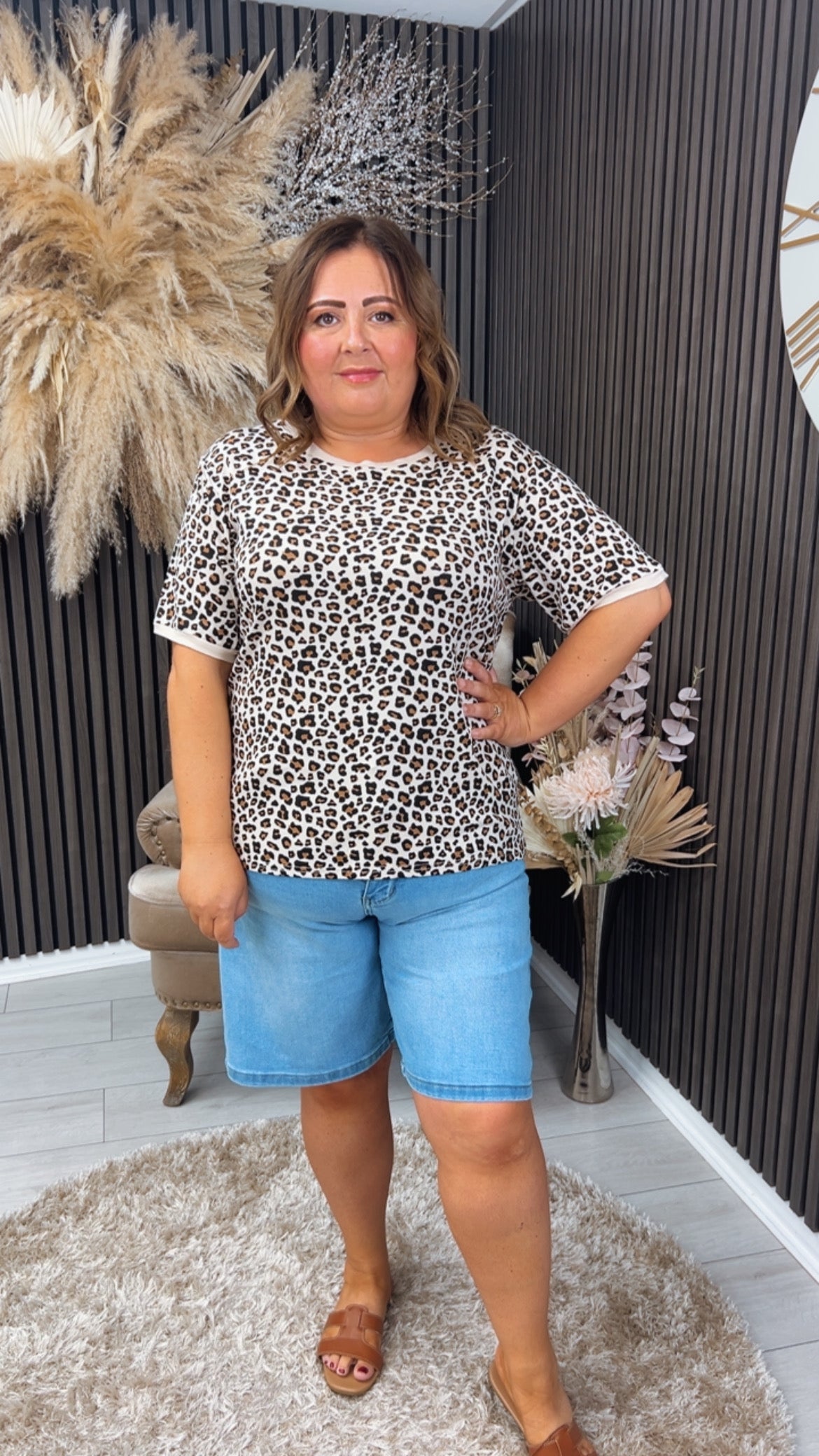 TAMMIE ANIMAL PRINT T-SHIRT