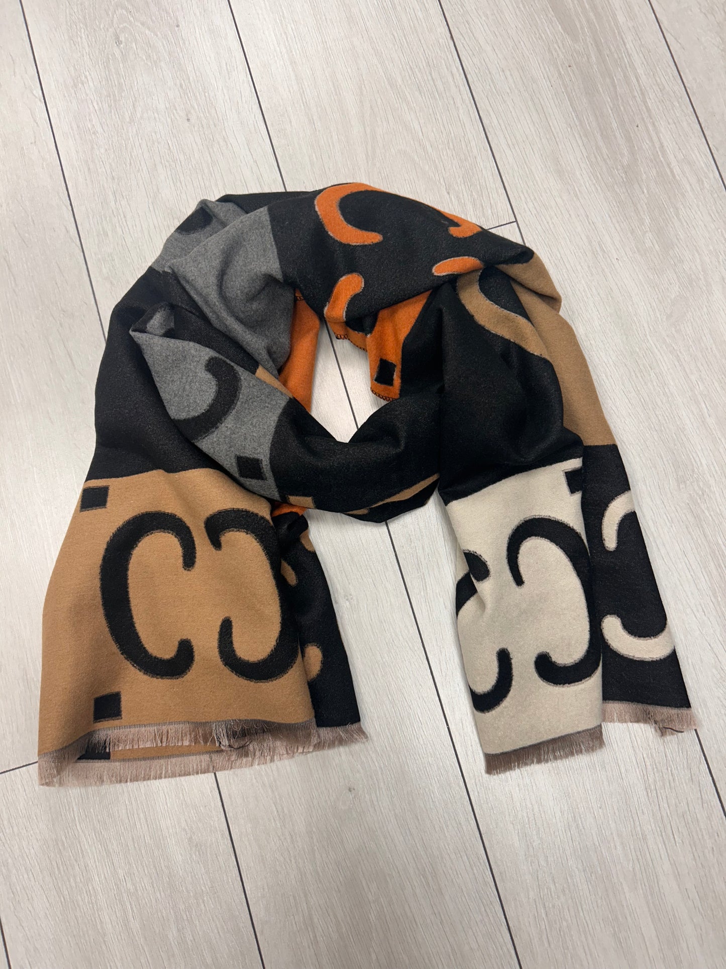 SAM SCARF - BLACK