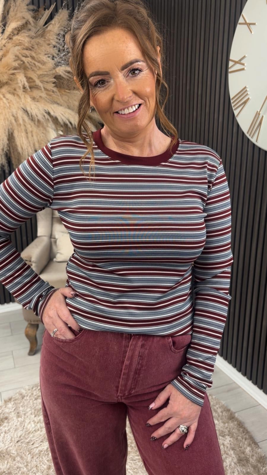 KYLIE TOP - NAVY/BURGUNDY