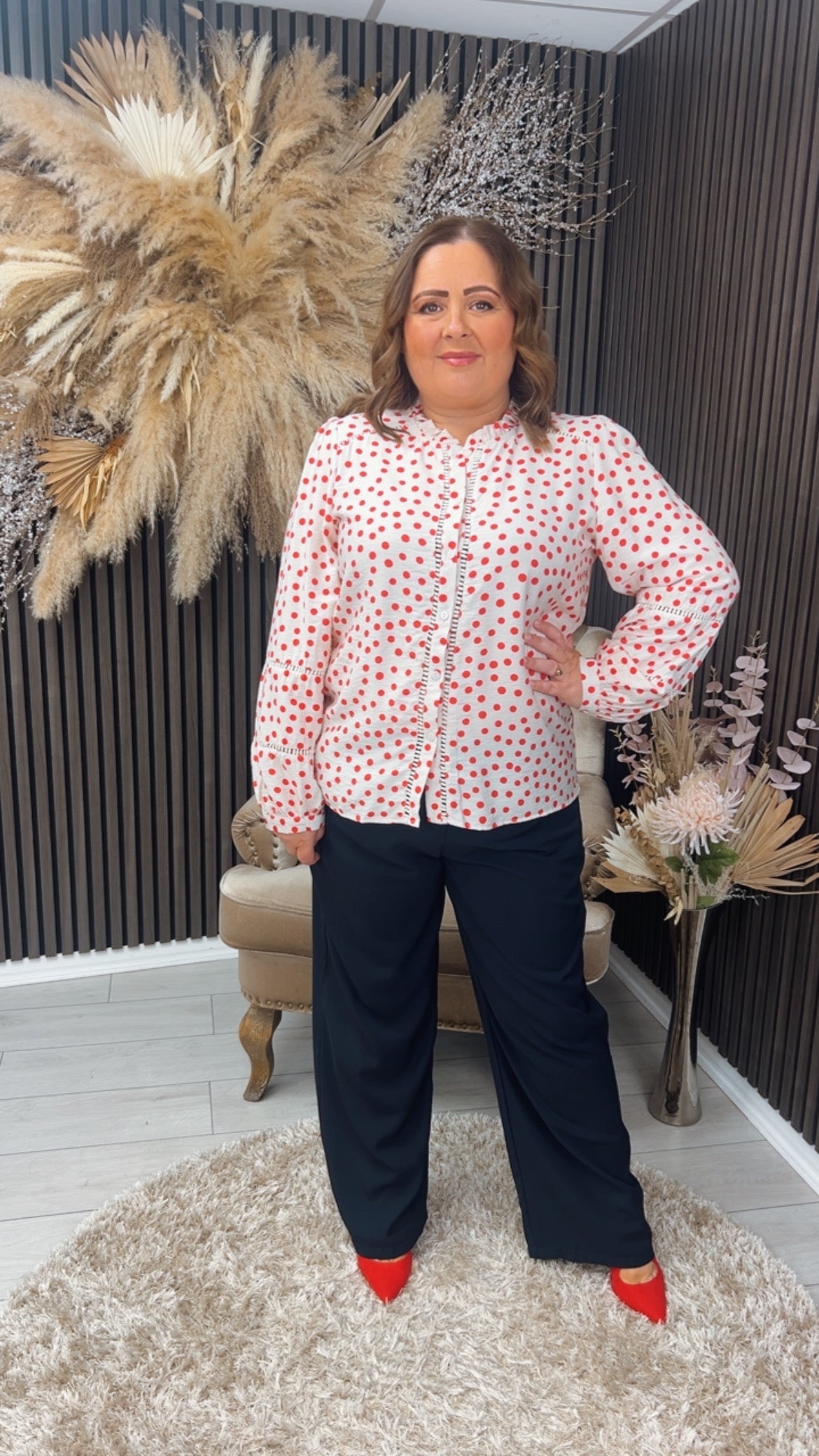 LEAH SHIRT - DEEP CORAL SPOT
