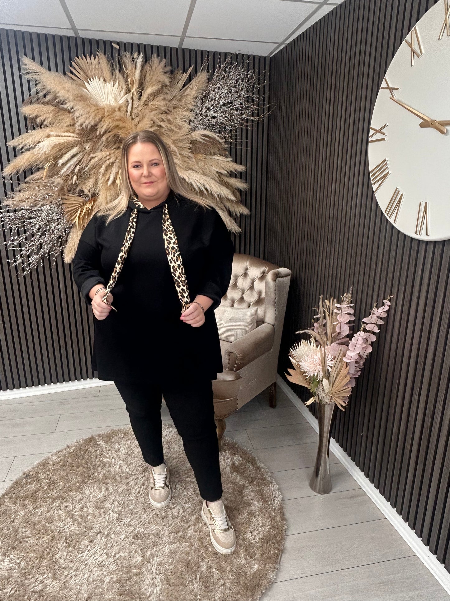 SHANNA HOODIE - BLACK