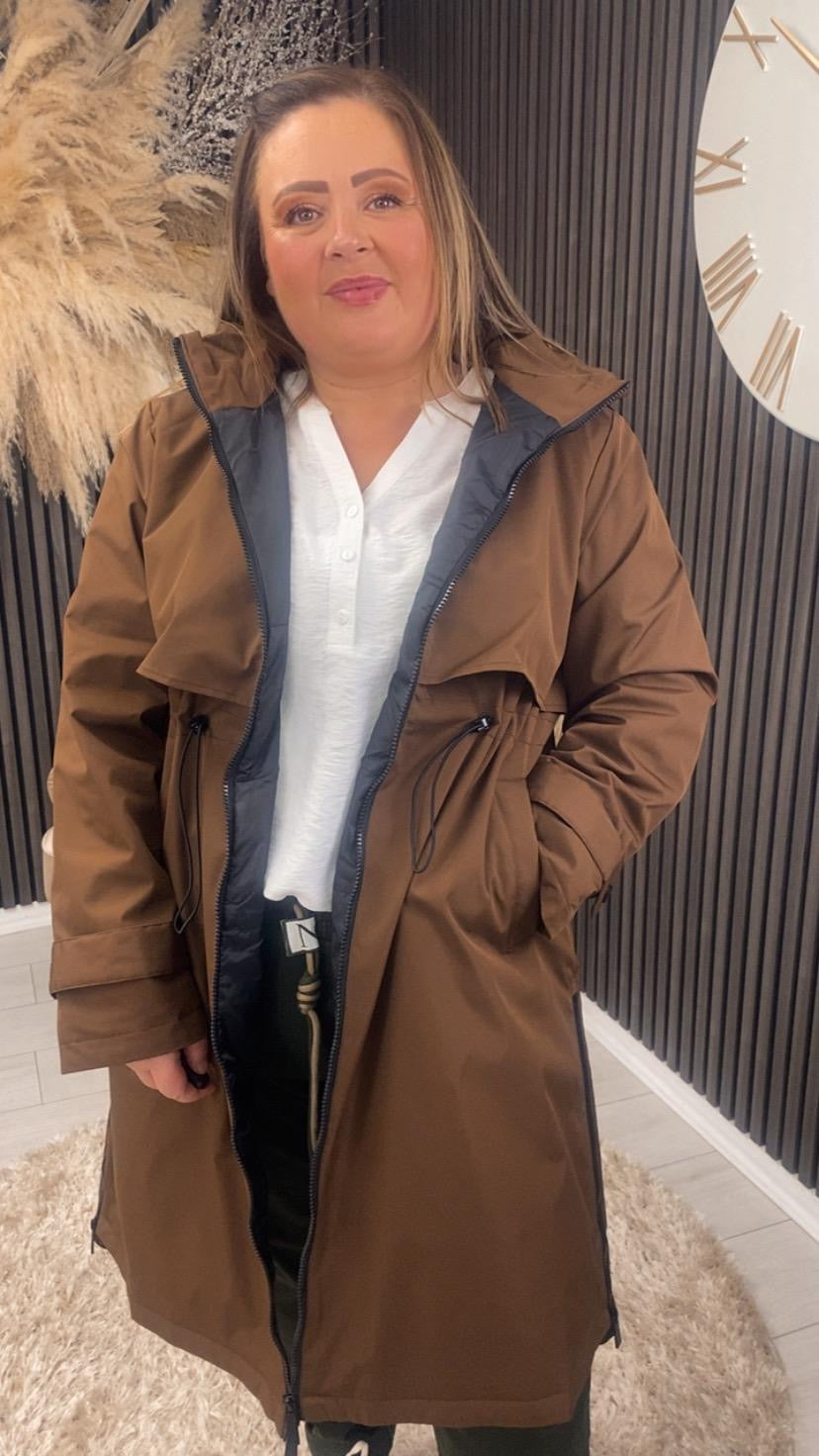SARA ANN COAT - BROWN
