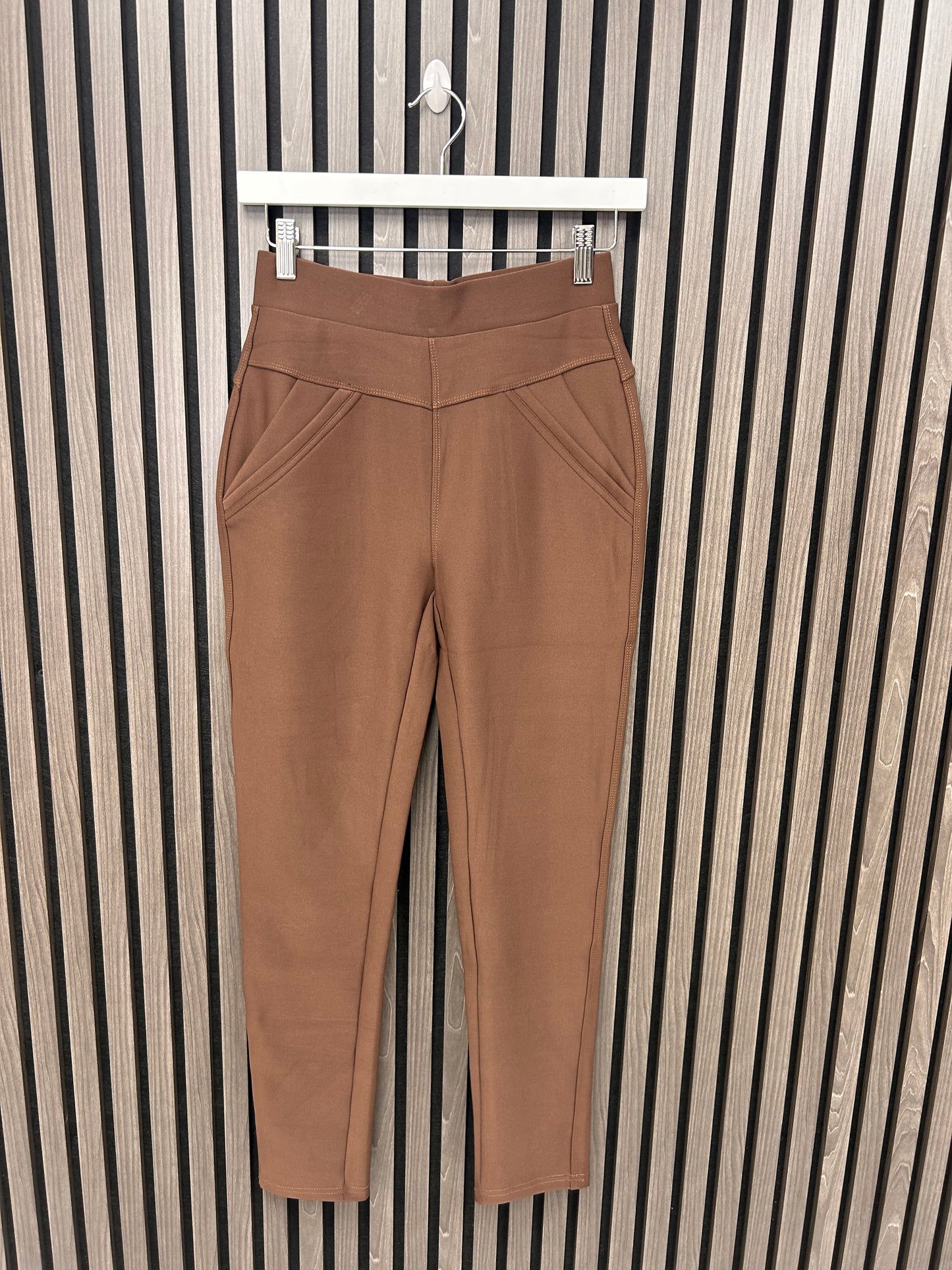 ZENDAYA MARIE LEGGINGS - BROWN