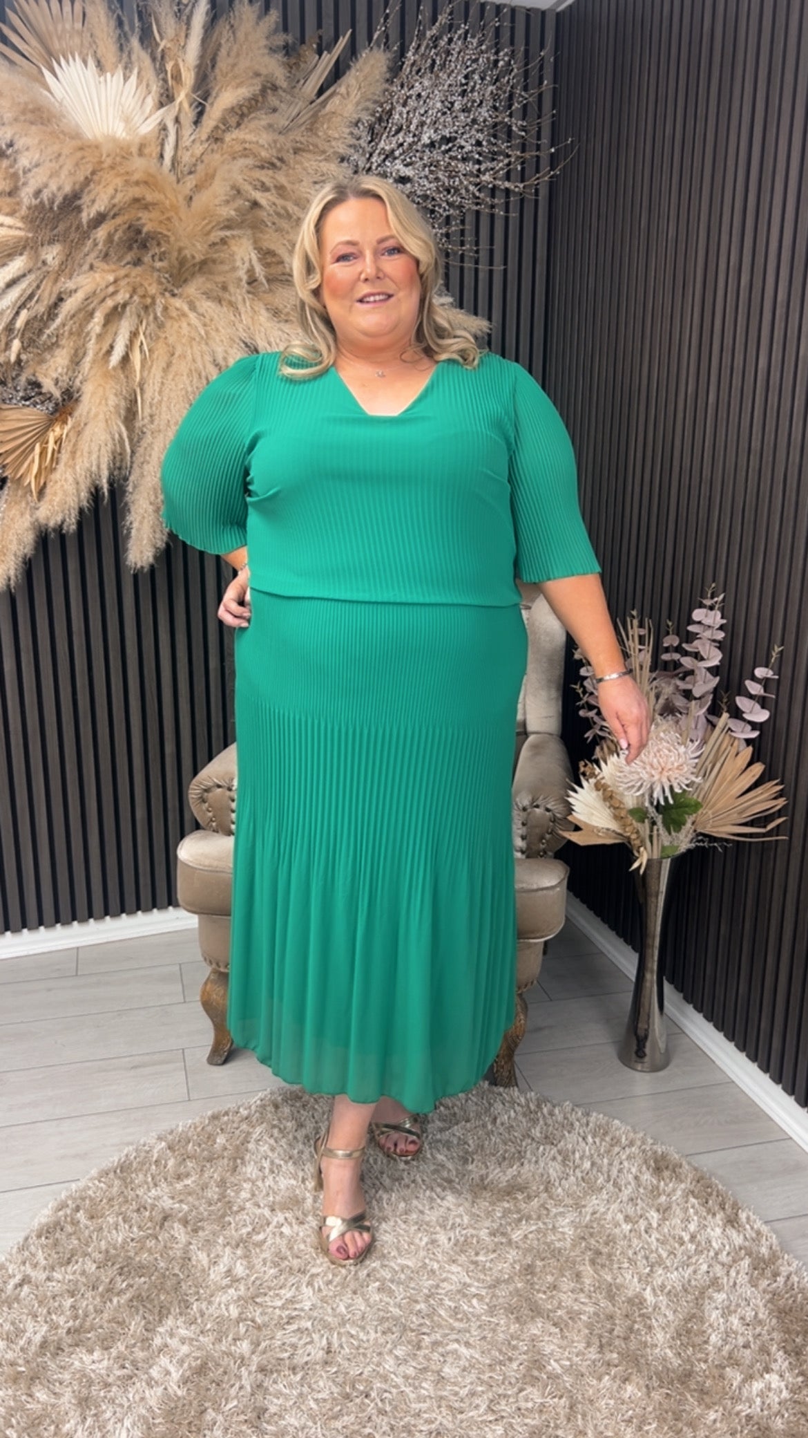 STACEY DRESS - GREEN