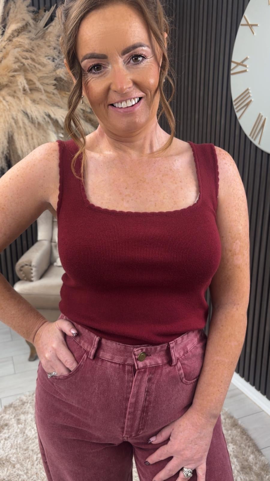 BRYONY ANNE VEST - BURGUNDY