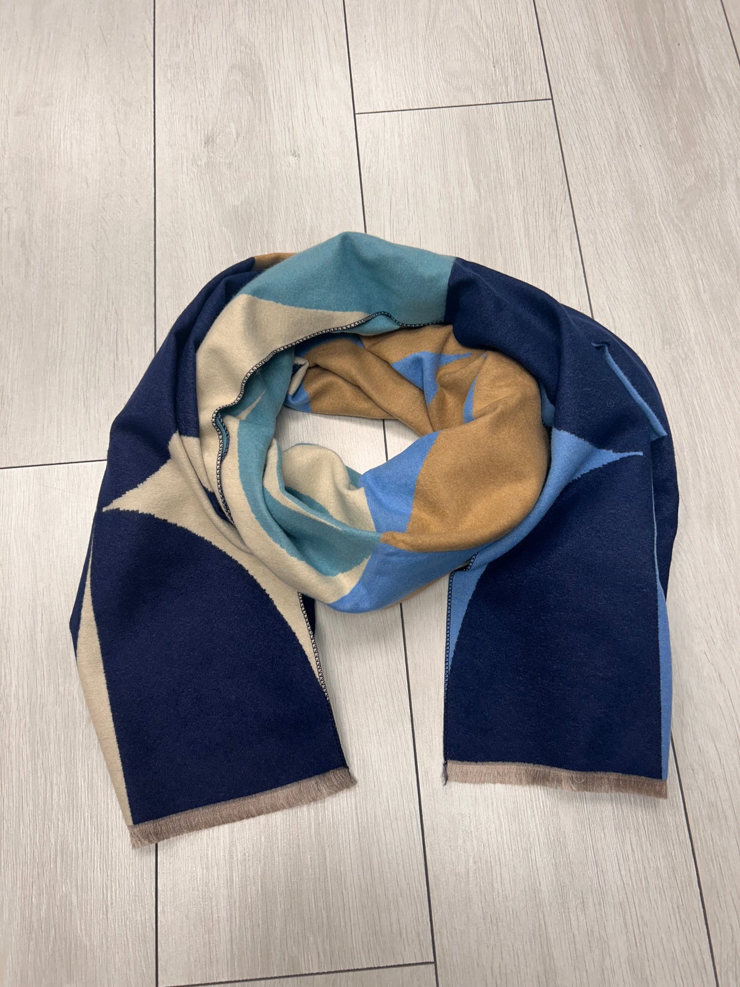 LINDSEY SCARF - BLUE