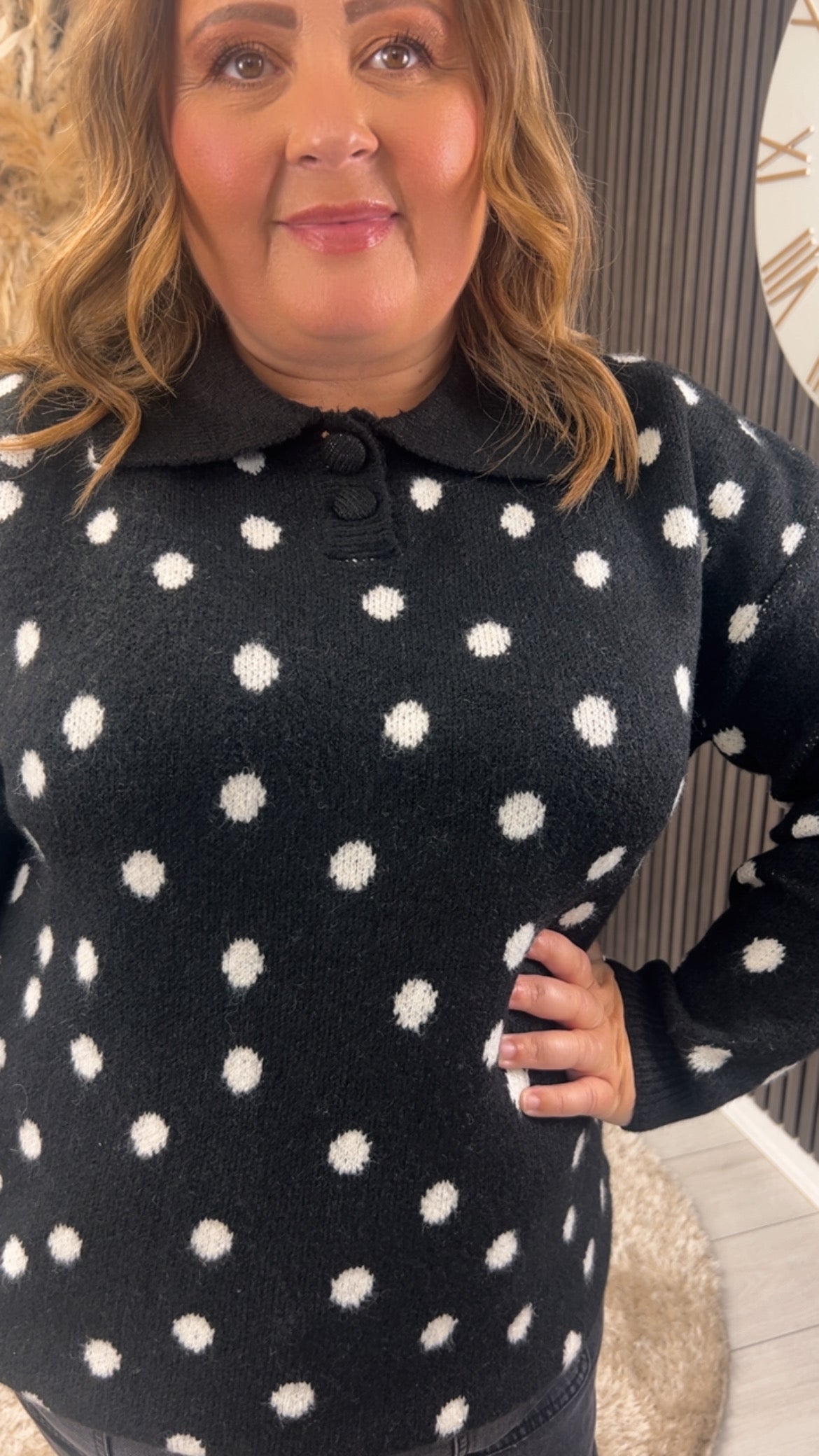 JENNIFER JUMPER - BLACK POLKA