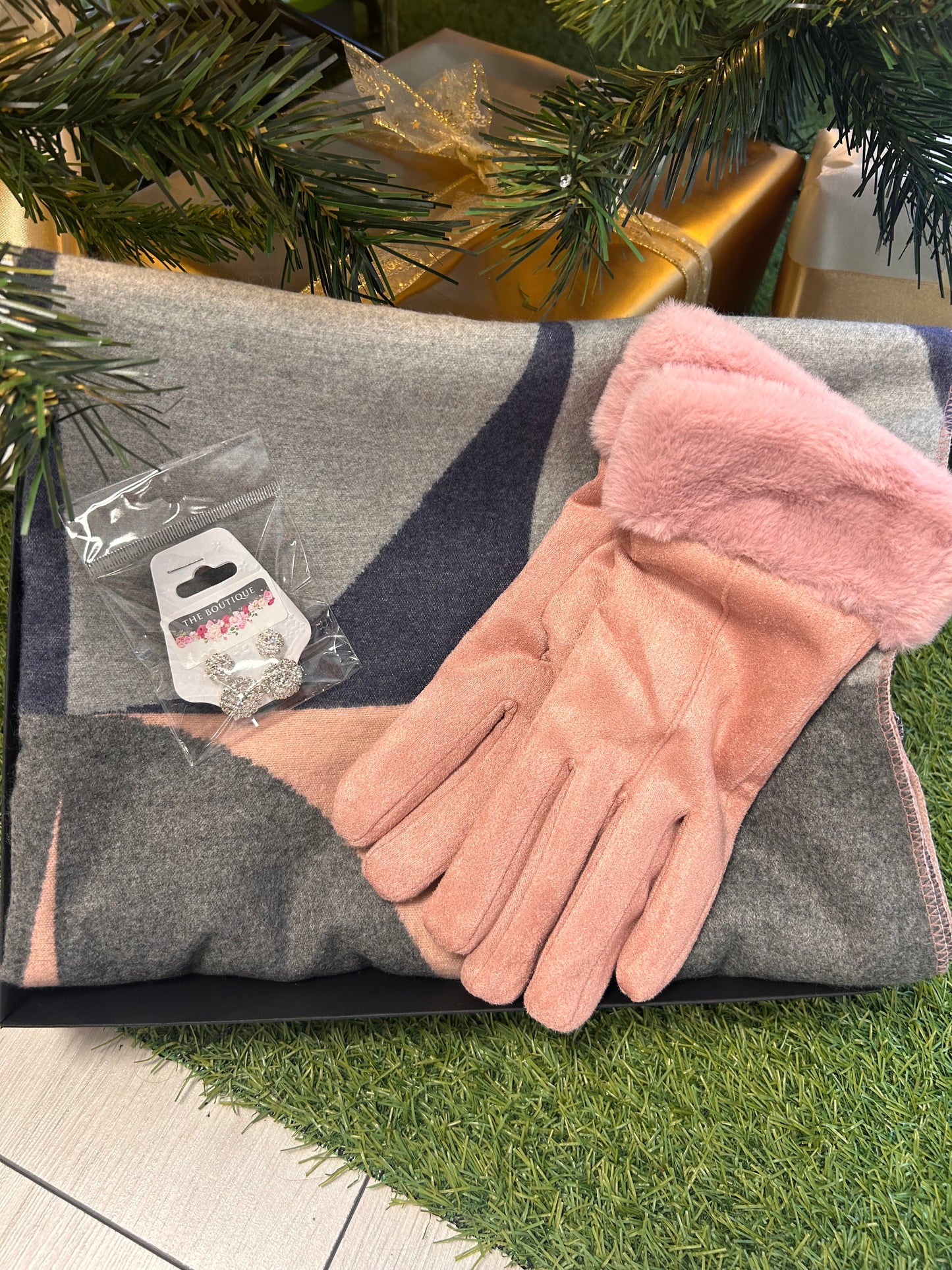 LINDSAY SET - PINK/GREY