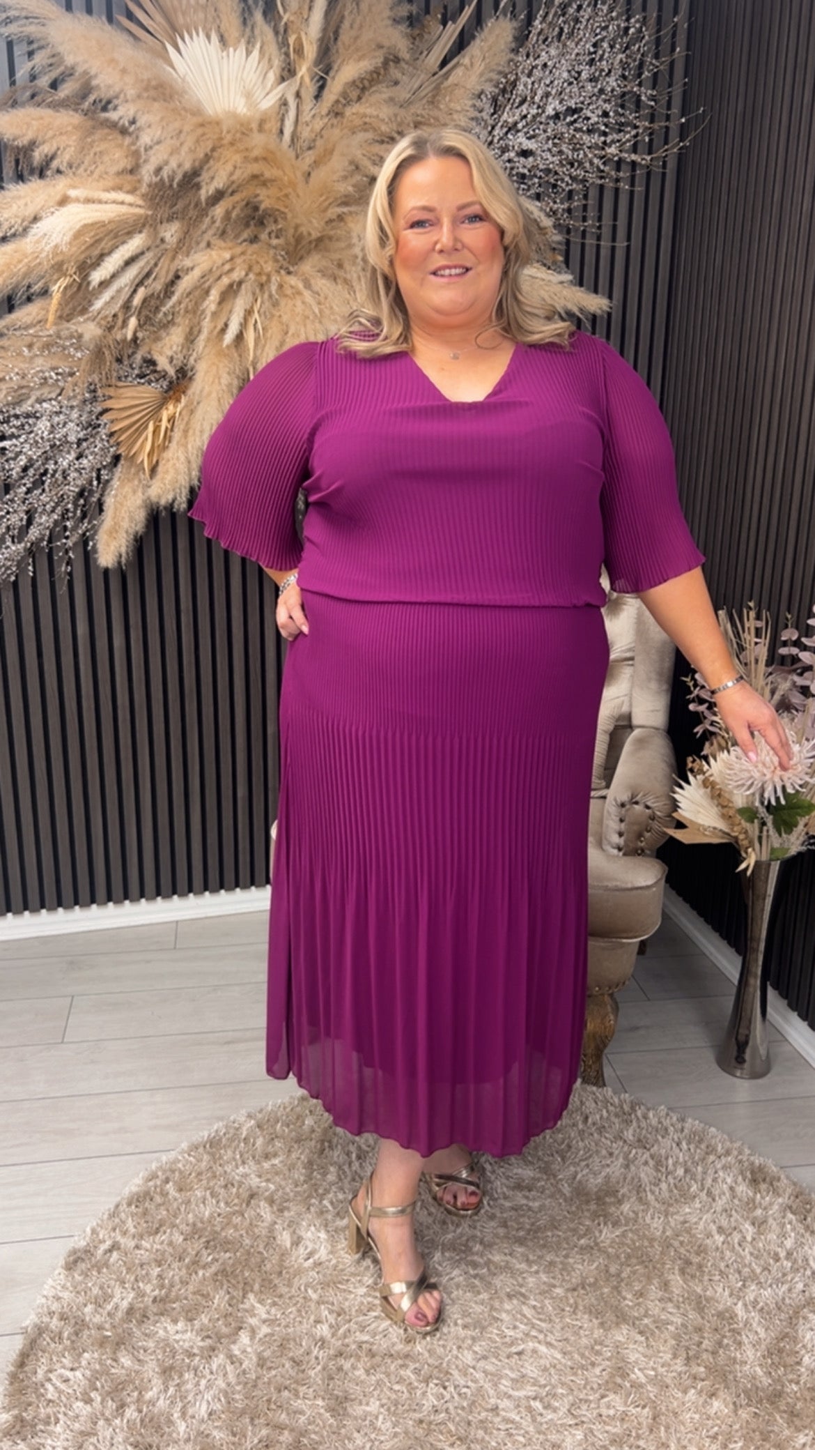 STACEY DRESS - PLUM