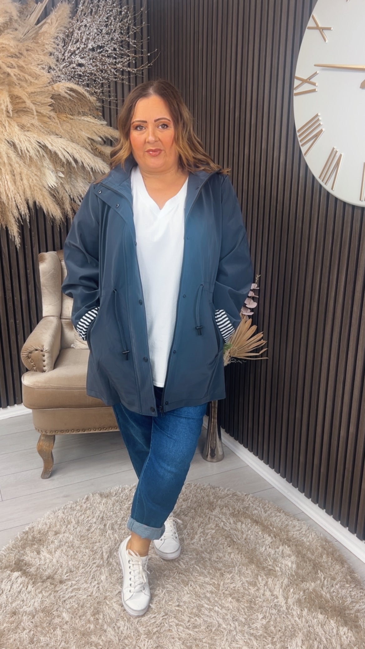 ROBYN COAT - NAVY