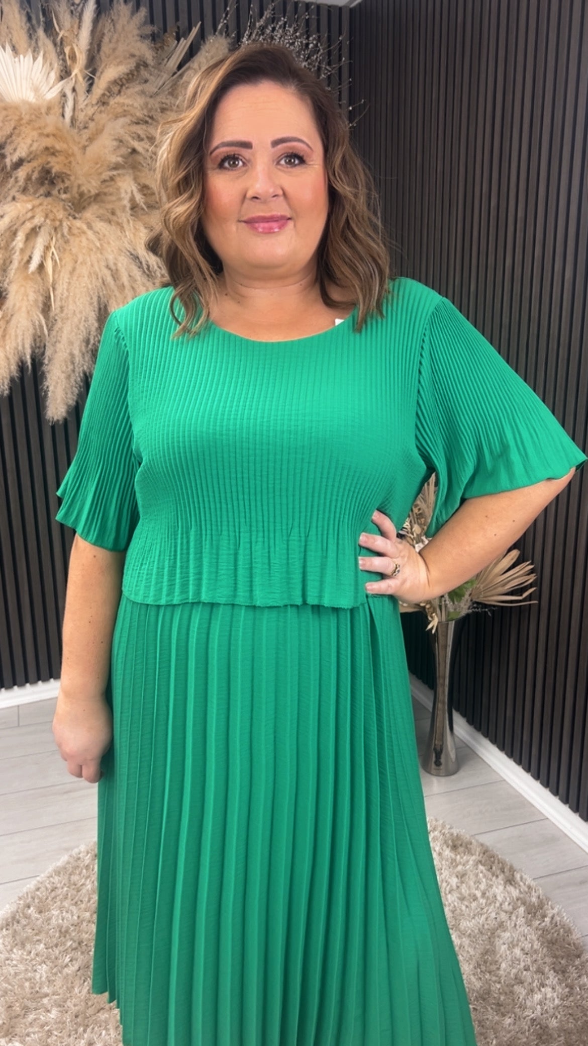 PAM DRESS - GREEN