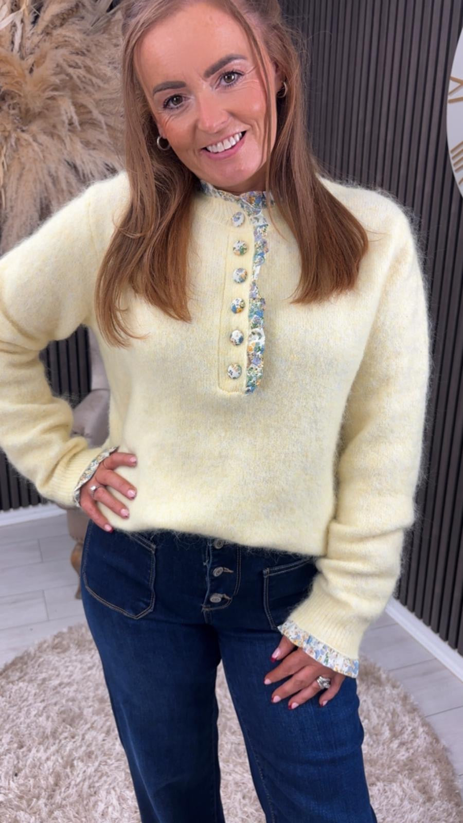 MELA JUMPER - YELLOW