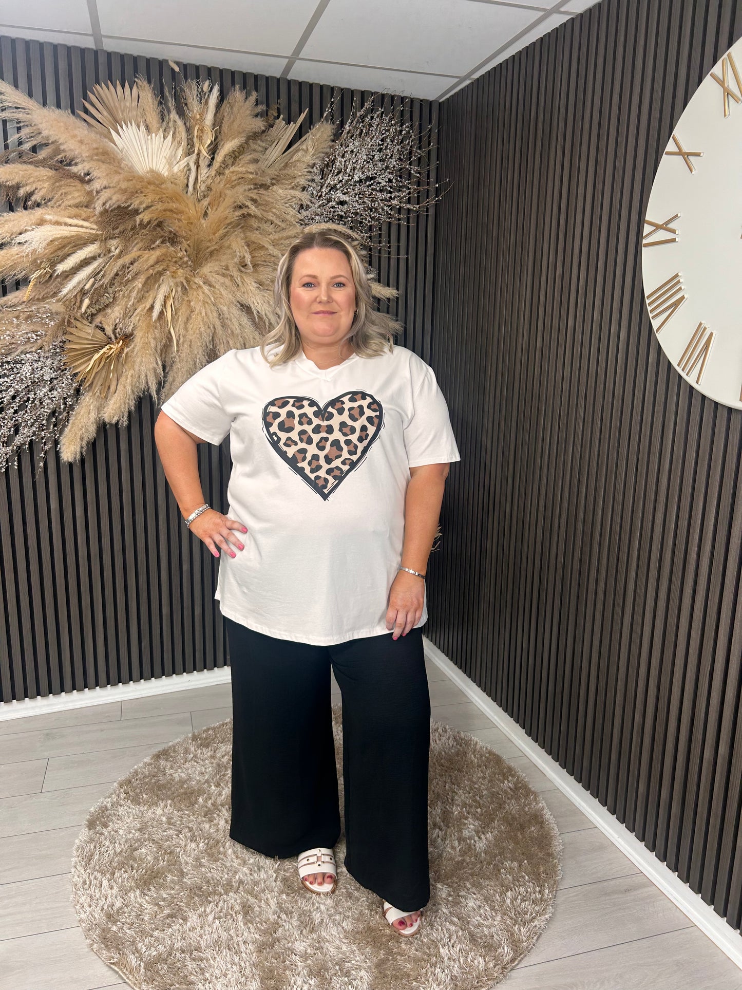 JANICE T-SHIRT - WHITE