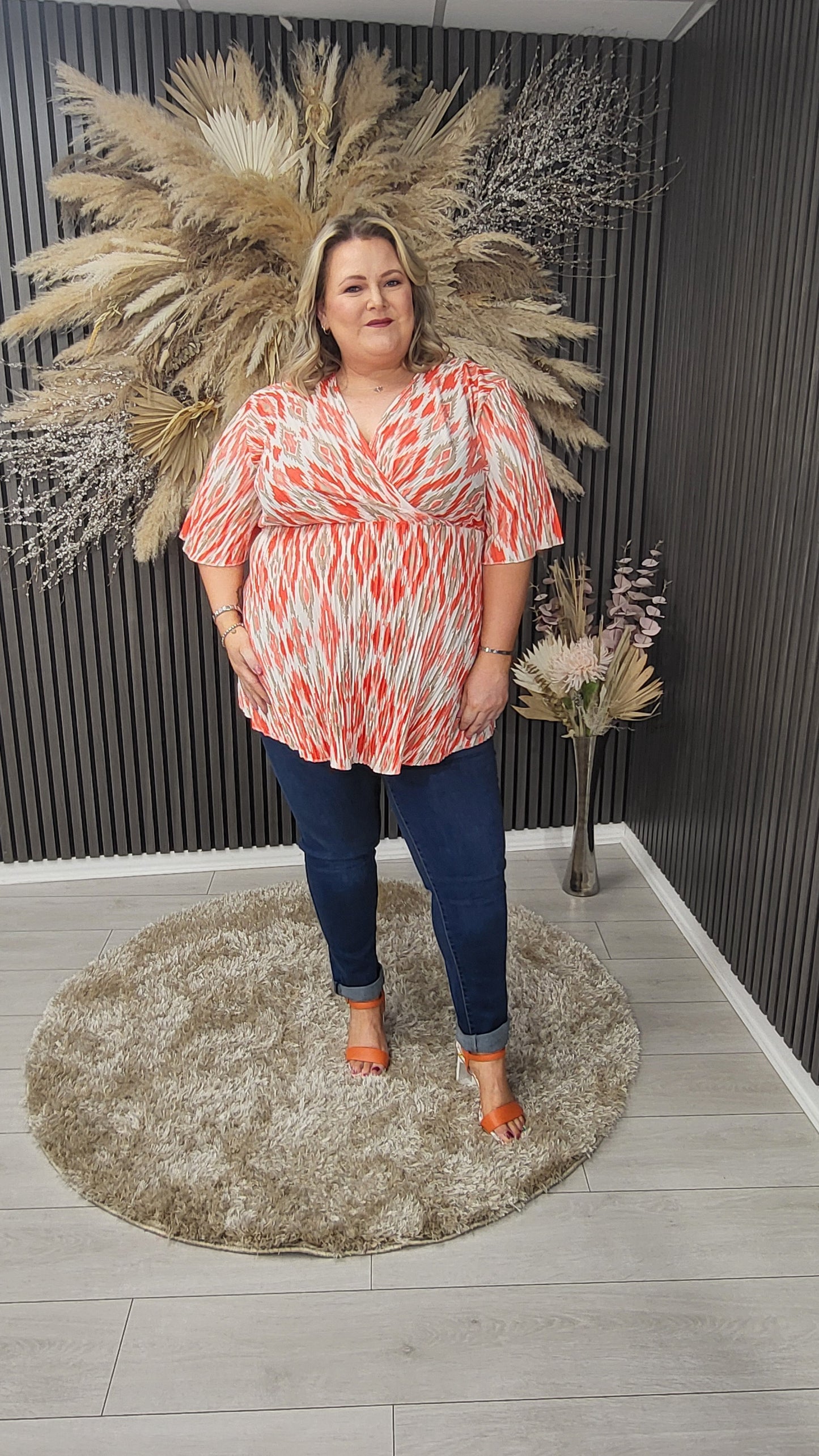 MYRA TOP - ORANGE