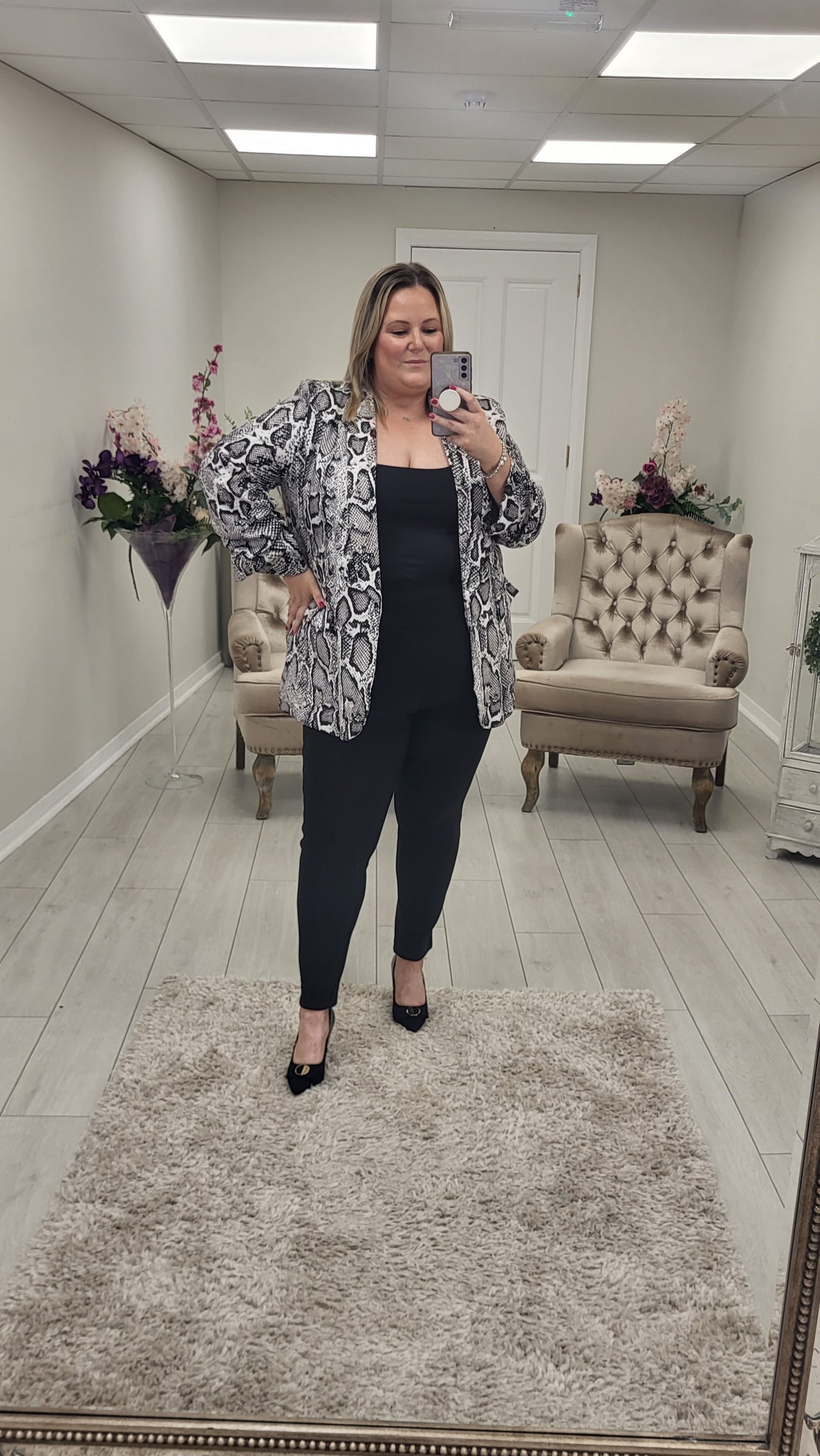 KYRA BLAZER