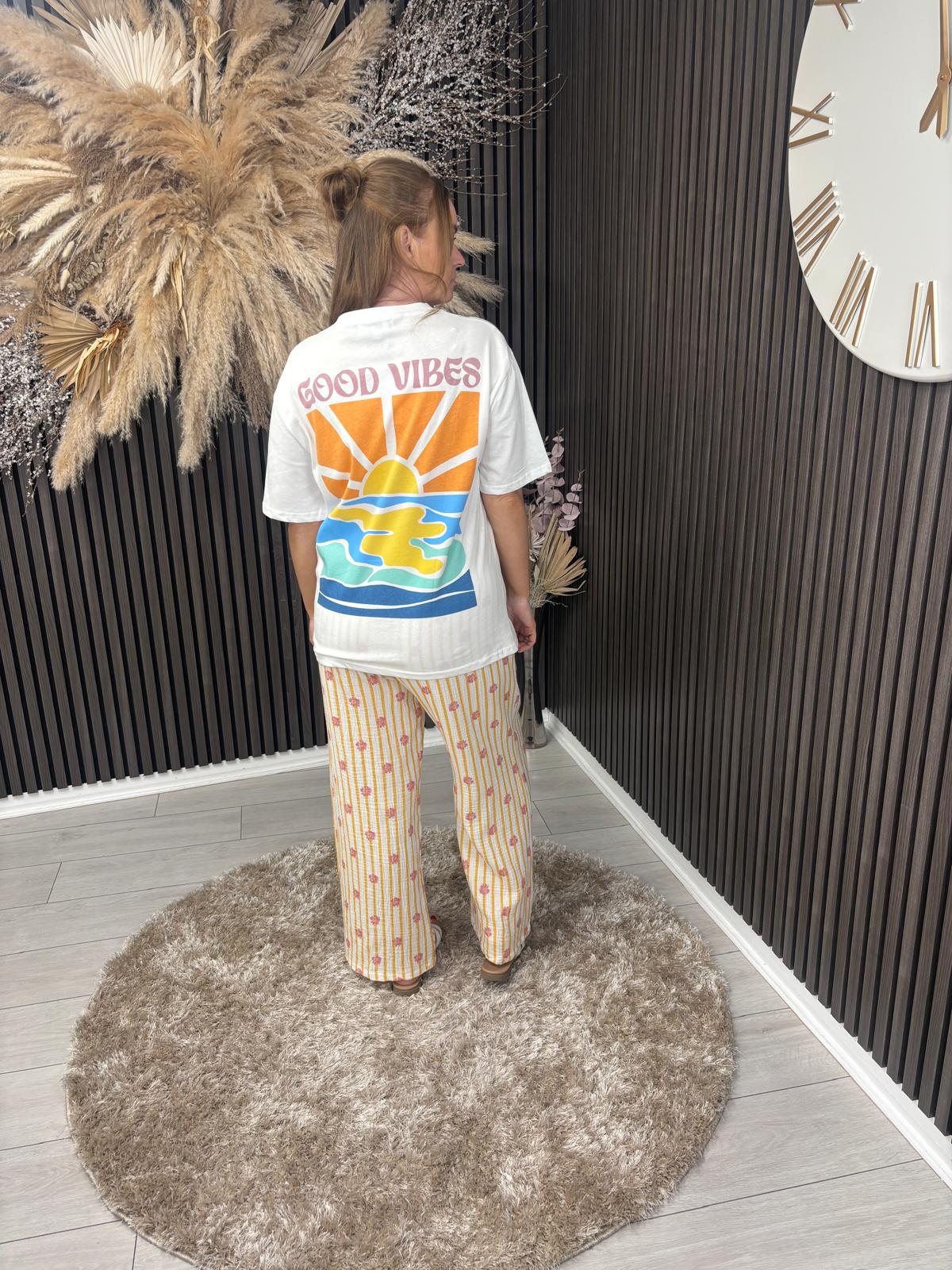 SERENA T-SHIRT - GOOD VIBES