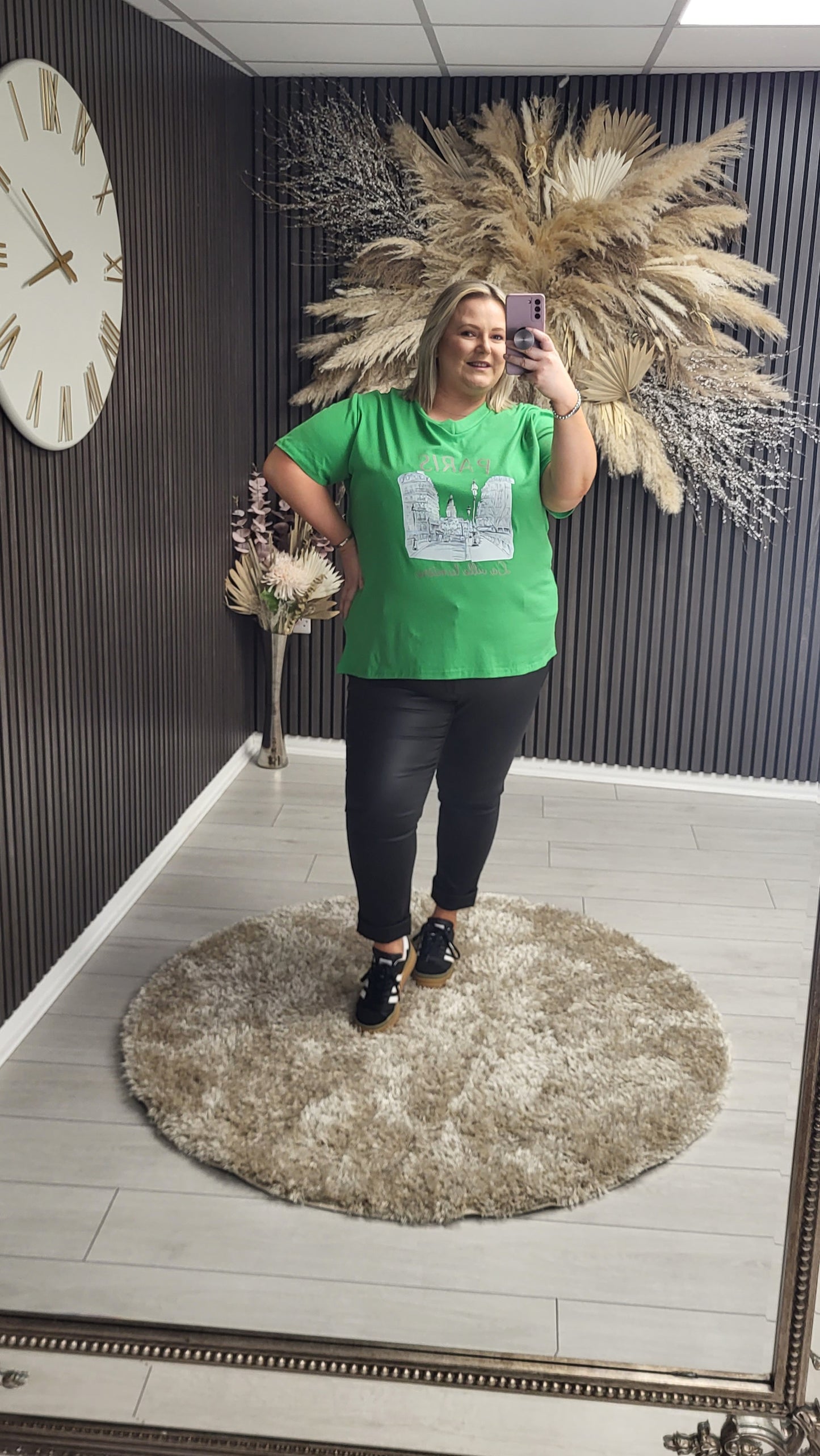 MADDIE T-SHIRT - GREEN