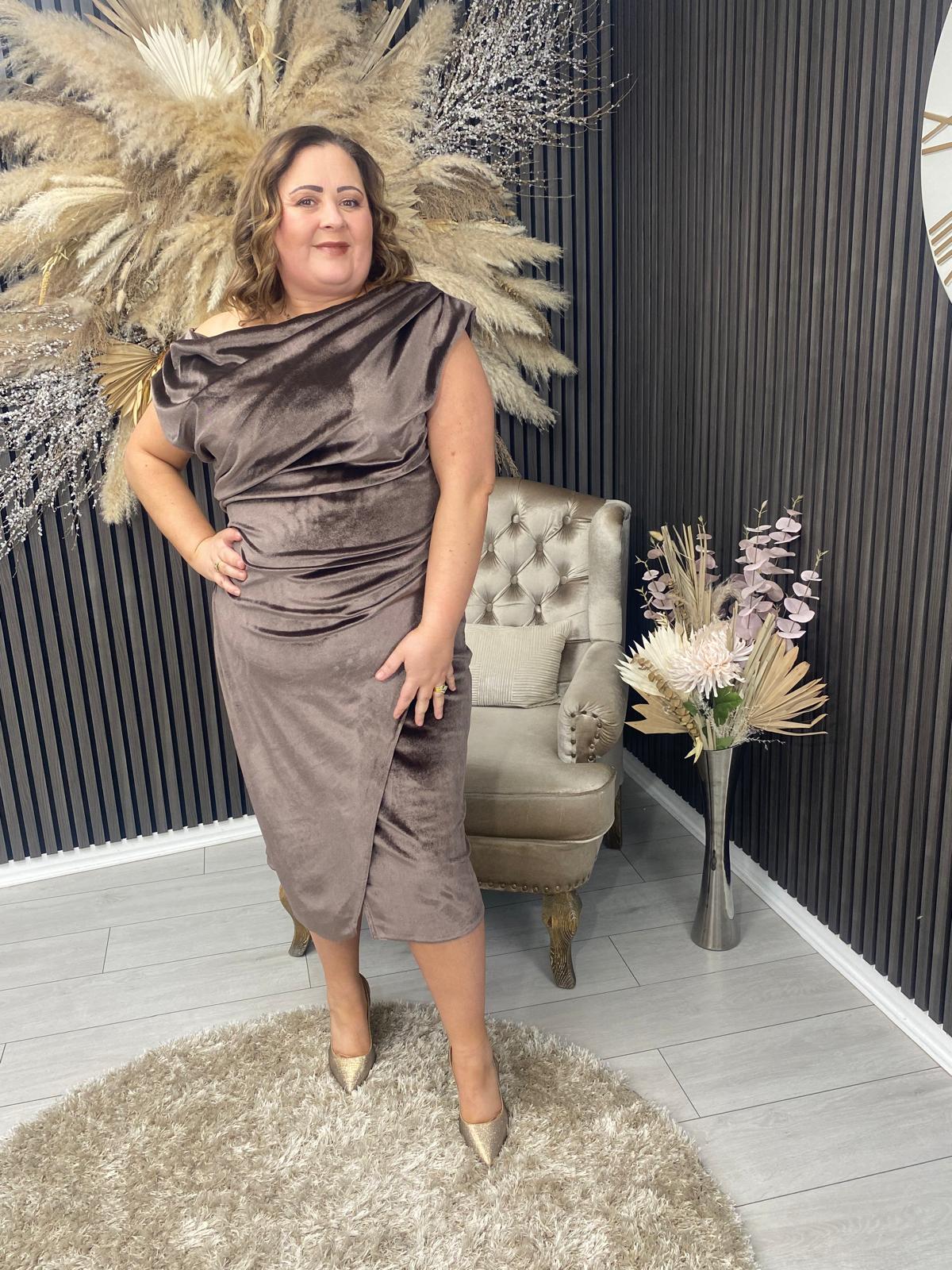 ARIANA DRESS - BROWN