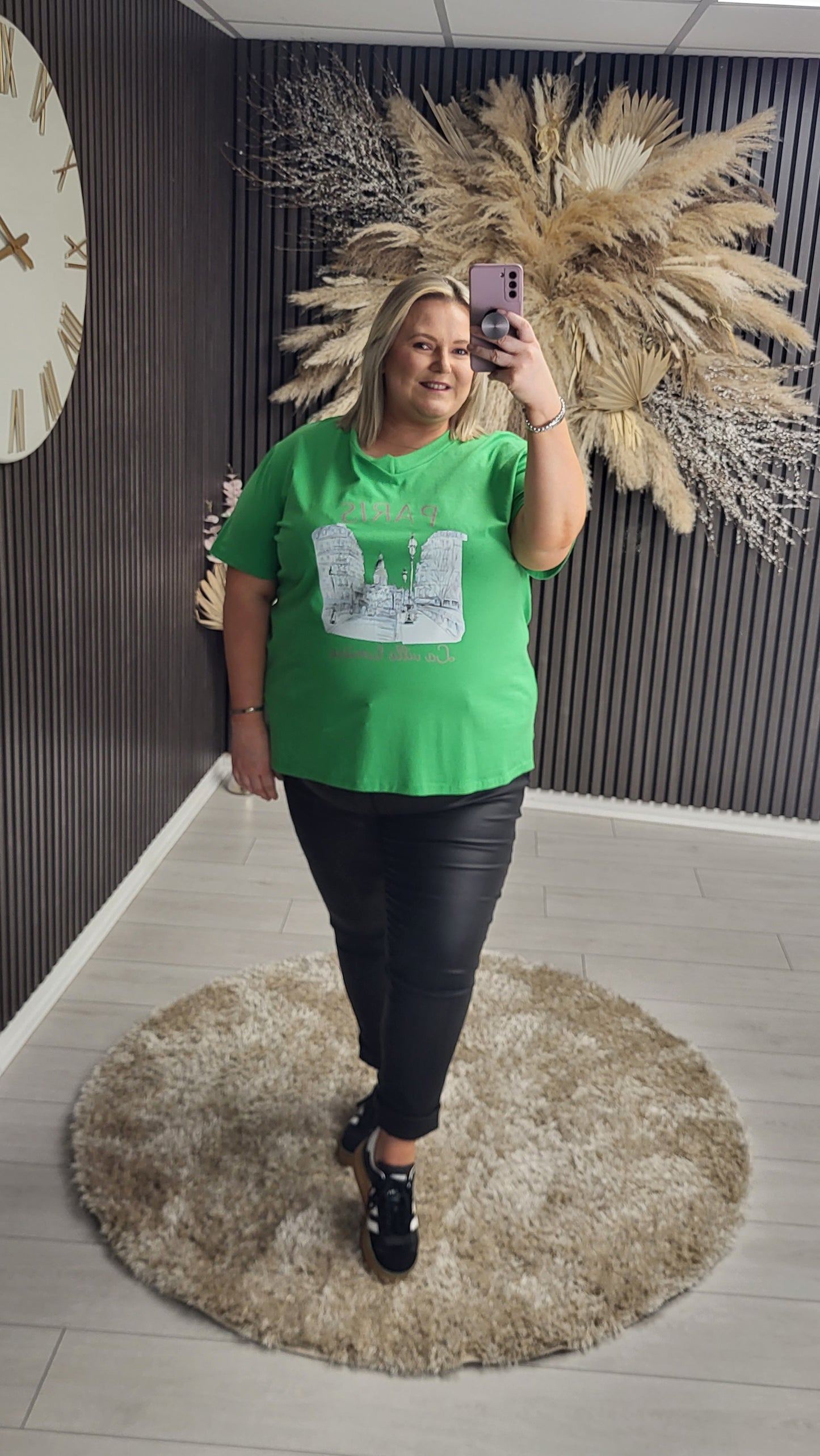 MADDIE T-SHIRT - GREEN